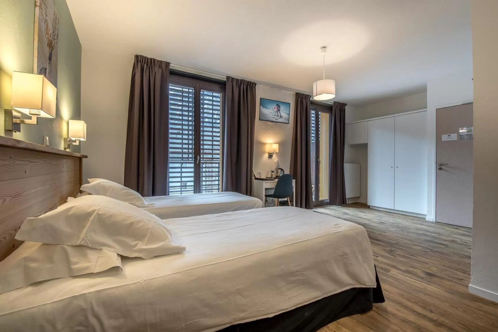 Bed in Hôtel Le Marintan