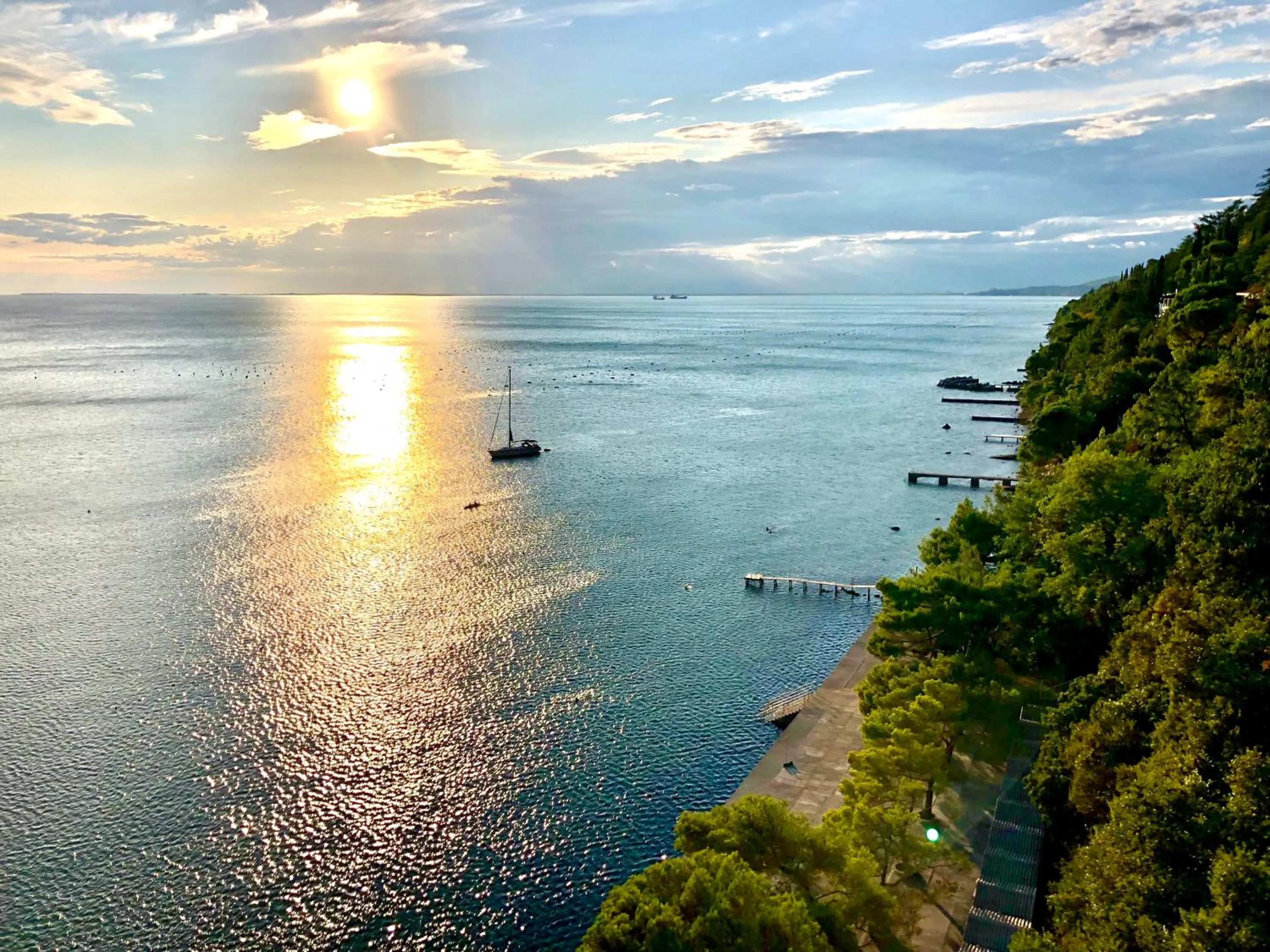 Hotel Riviera & Maximilian's