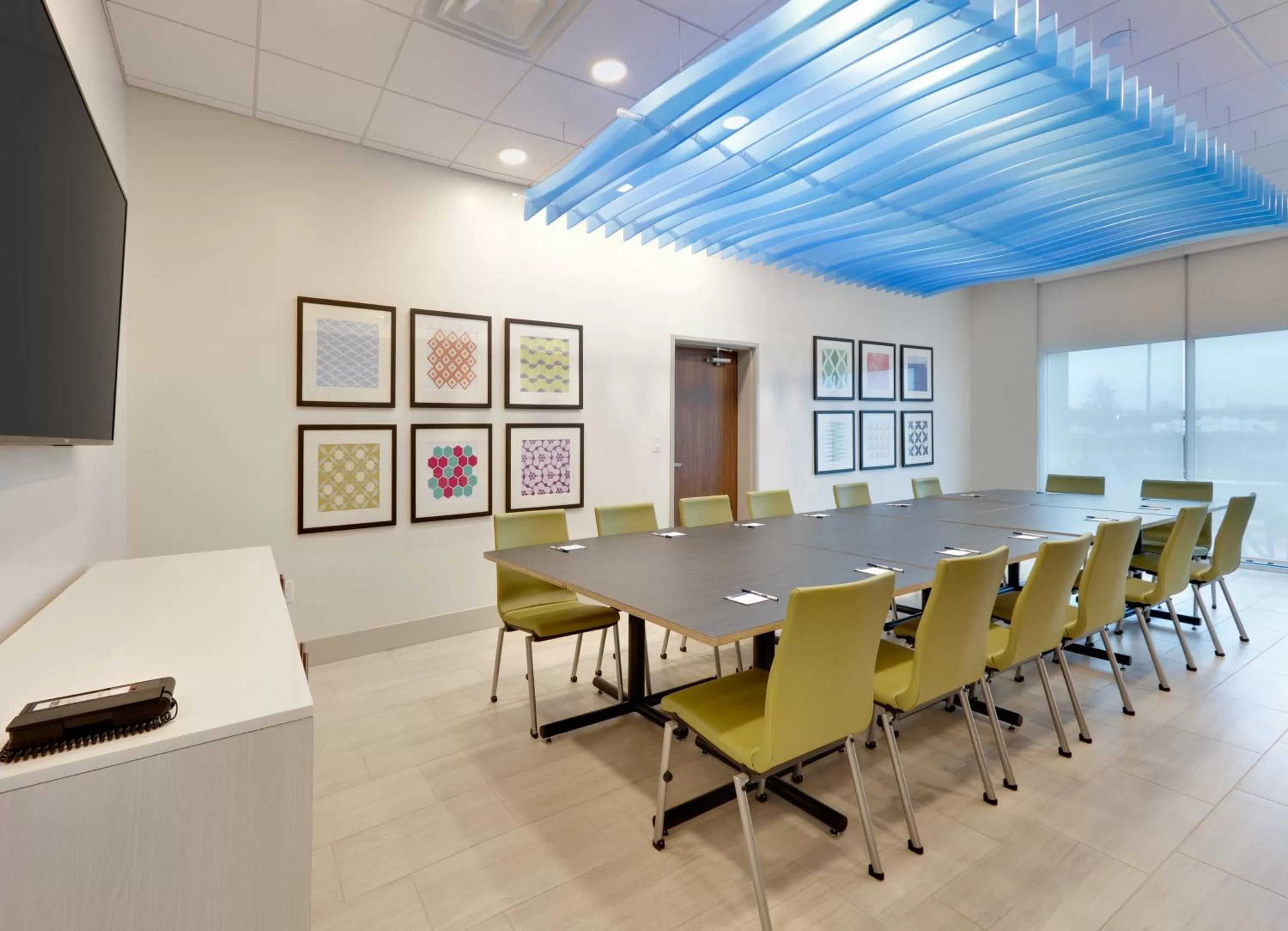 Meeting/conference room in Holiday Inn Express & Suites Plano East - Richardson by IHG