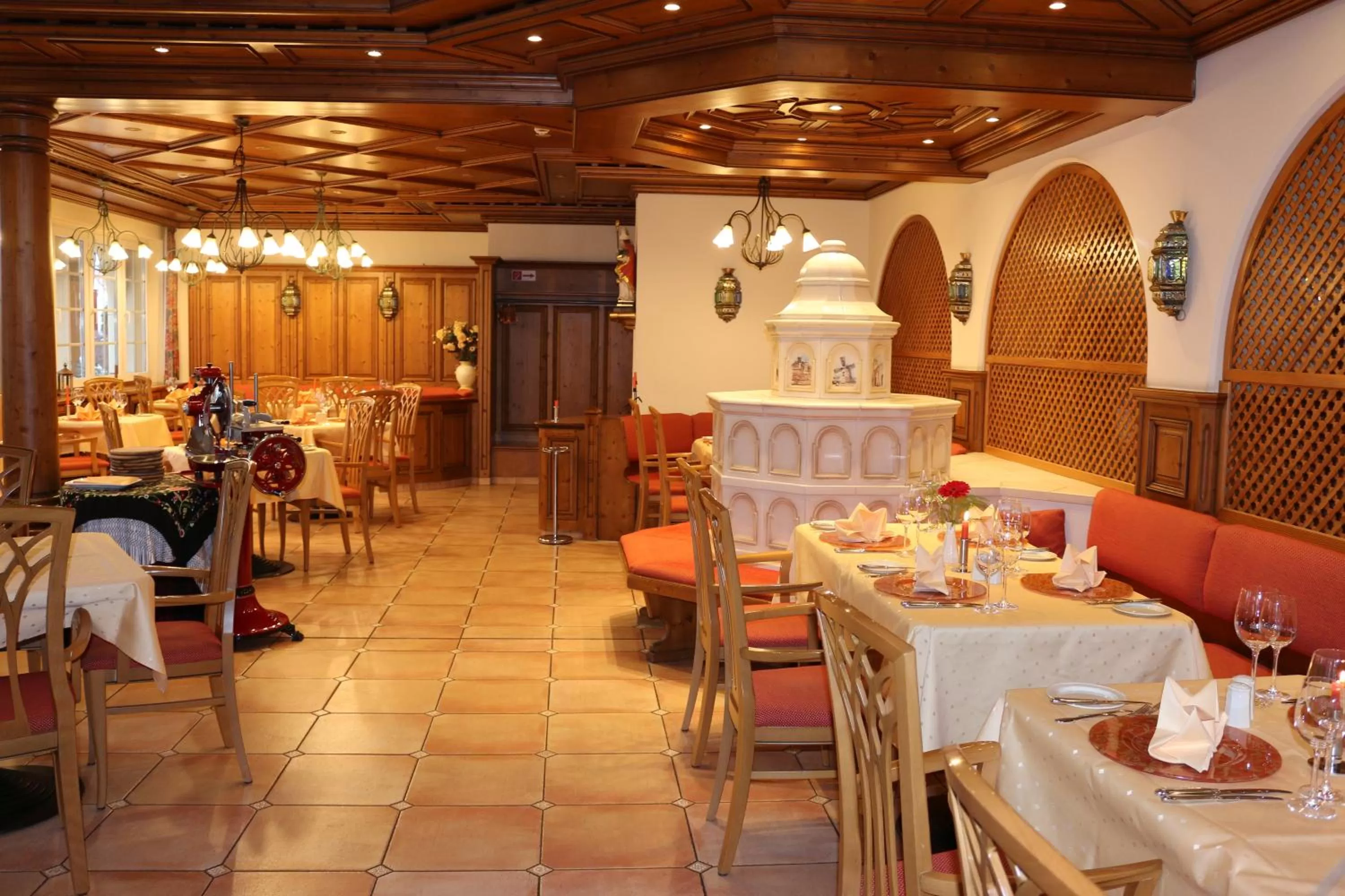 Restaurant/places to eat in Hotel Spanischer Hof