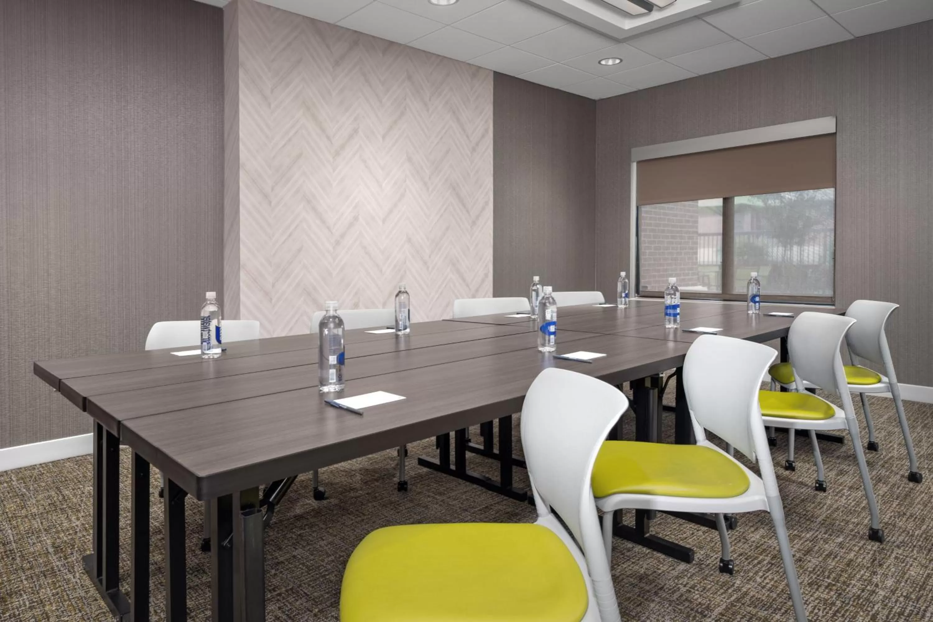 Meeting/conference room in SpringHill Suites by Marriott Atlanta Buford/Mall of Georgia