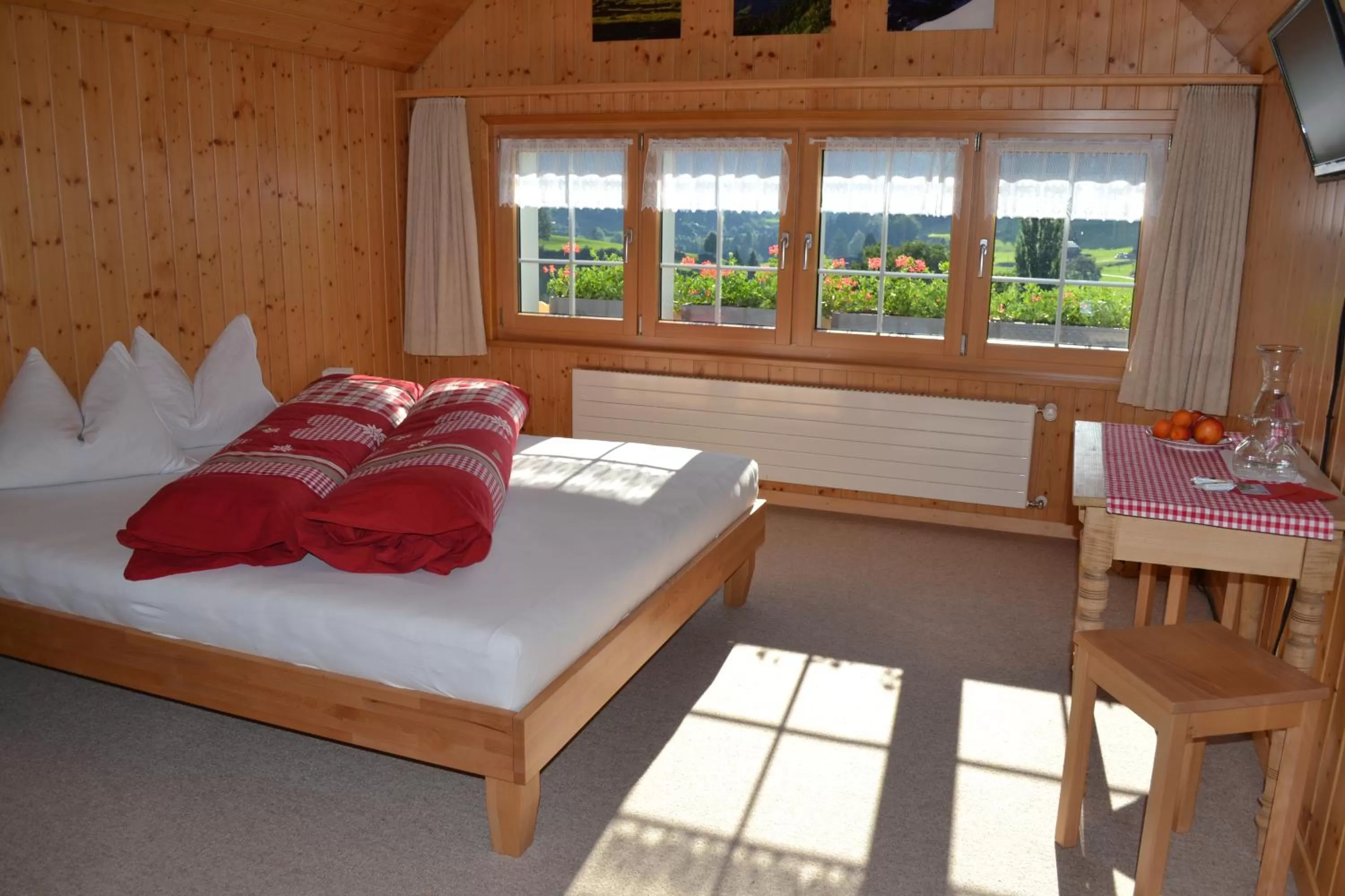 Photo of the whole room, Bed in BnB-Blomberg