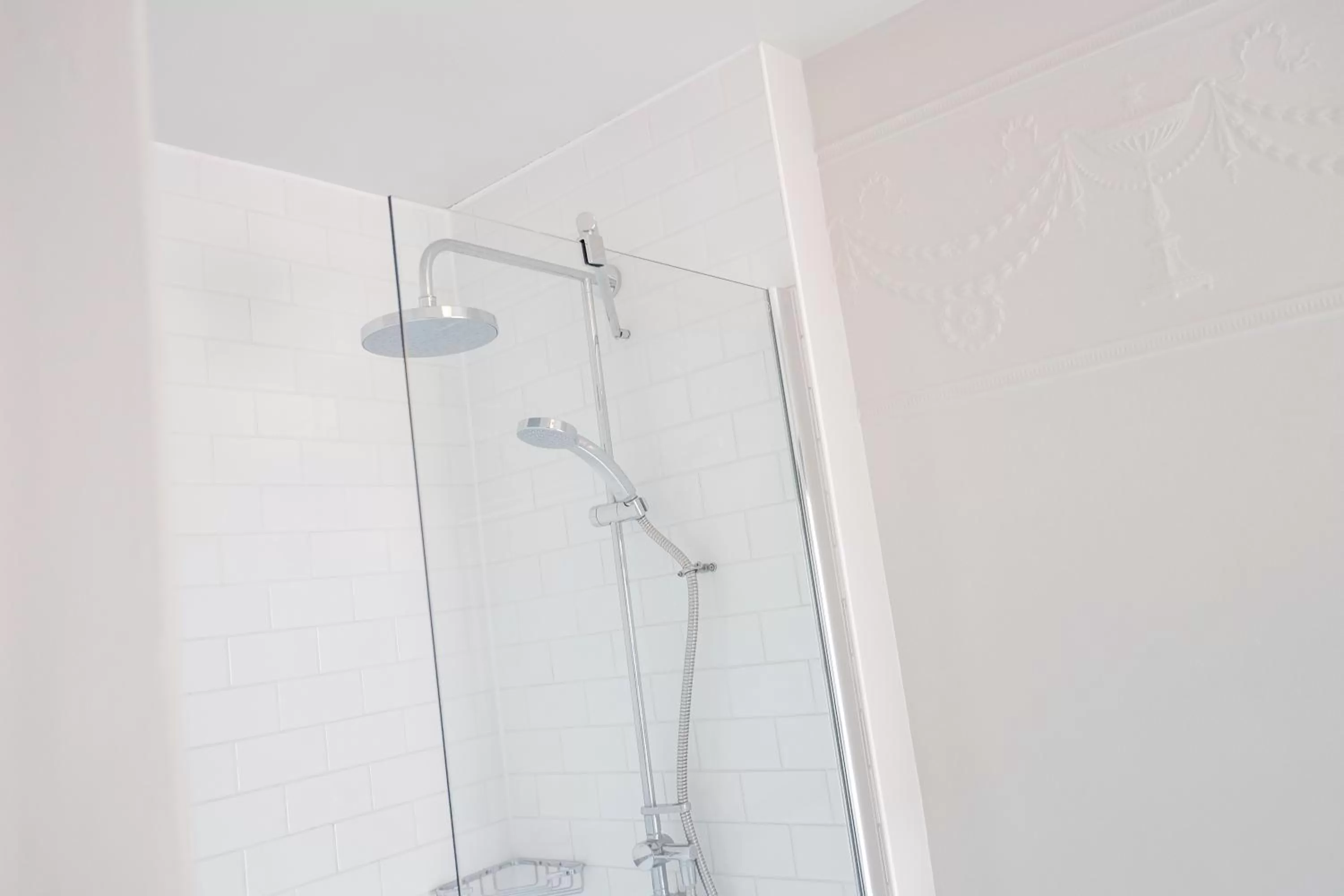 Bathroom in Swan Hotel