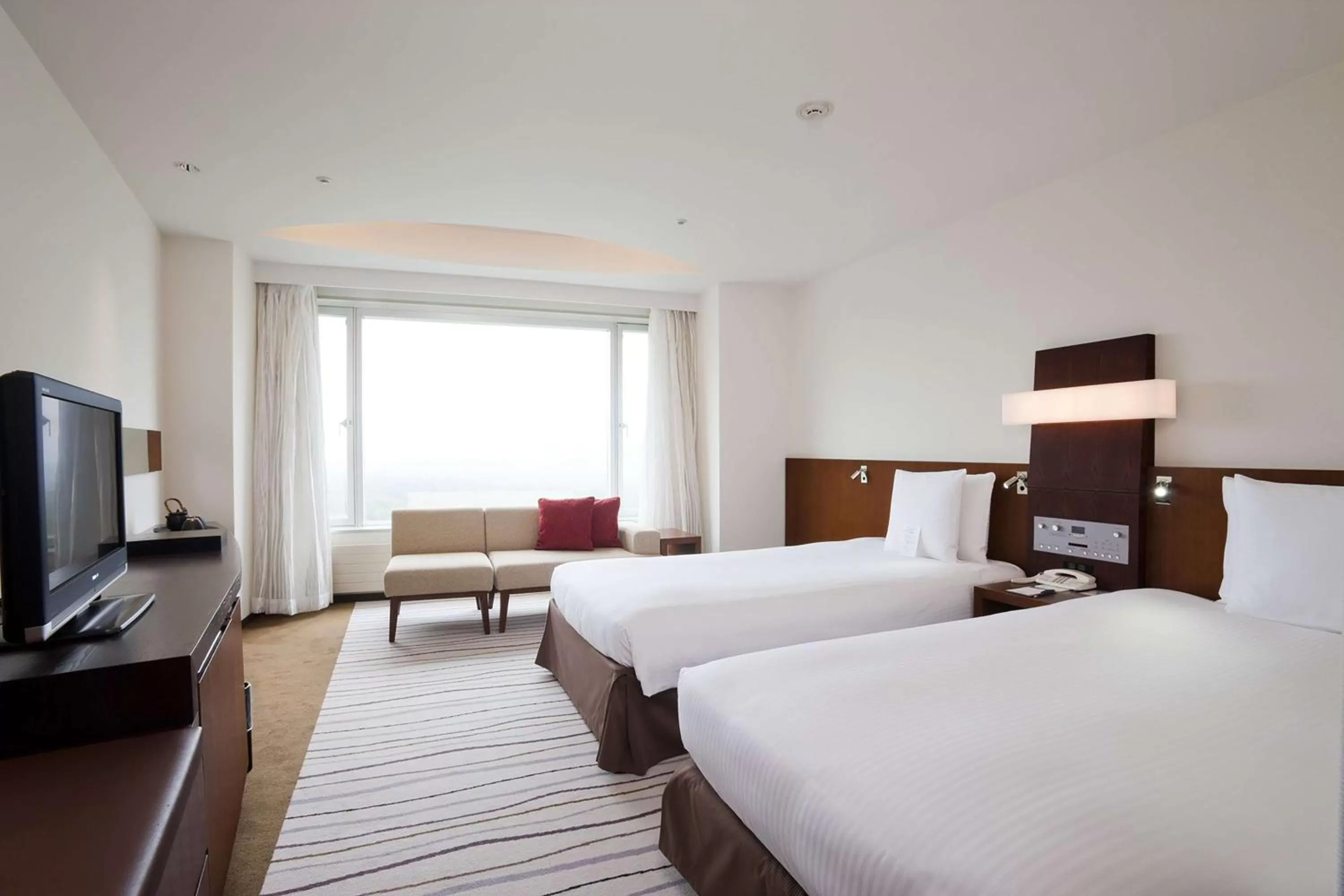 Bed in Hilton Niseko Village