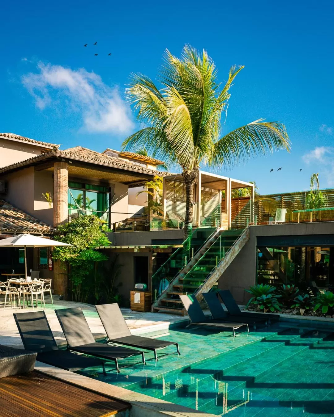 Swimming pool in Bravo Pousada Design