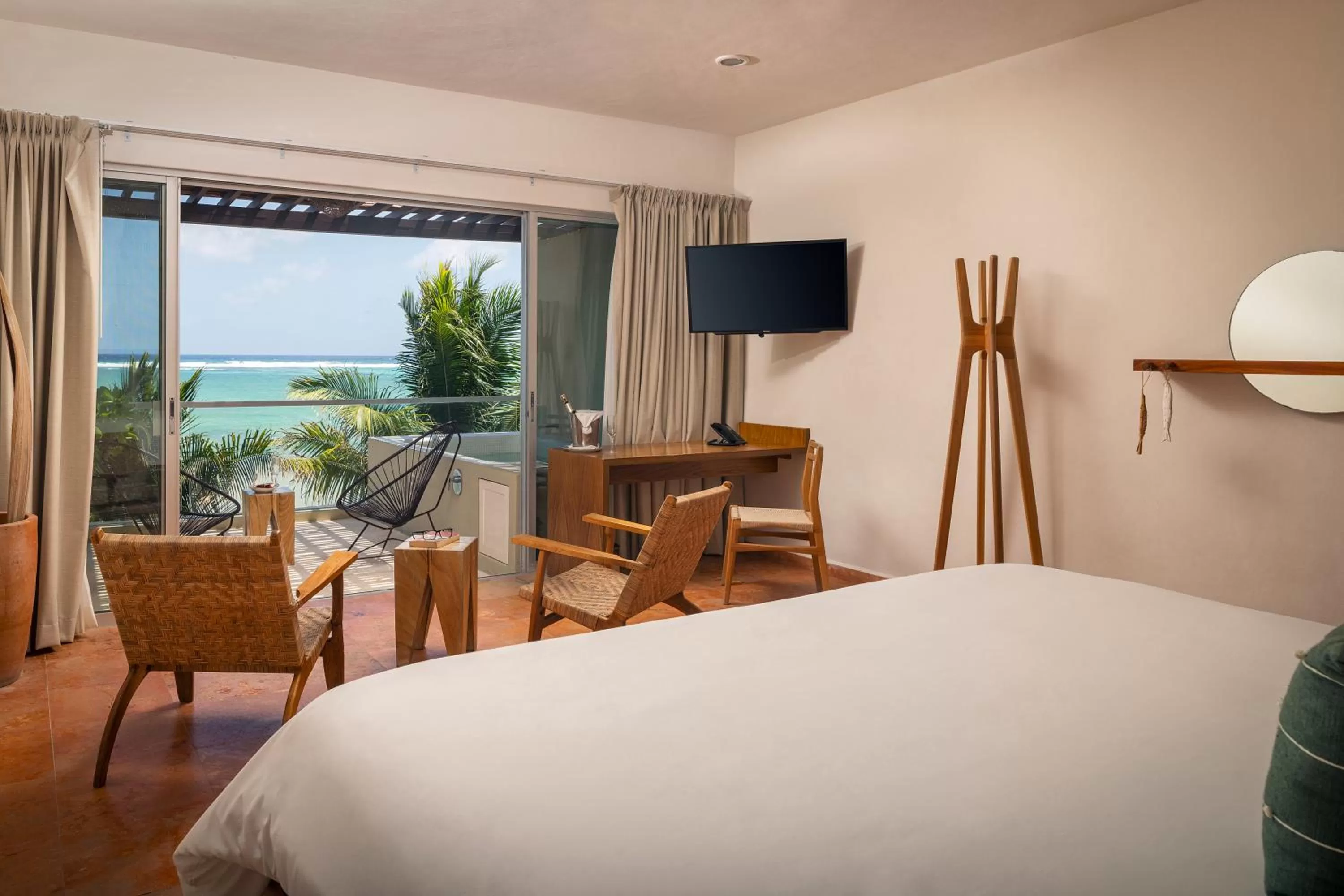 Balcony/Terrace, Bed in Mereva Tulum