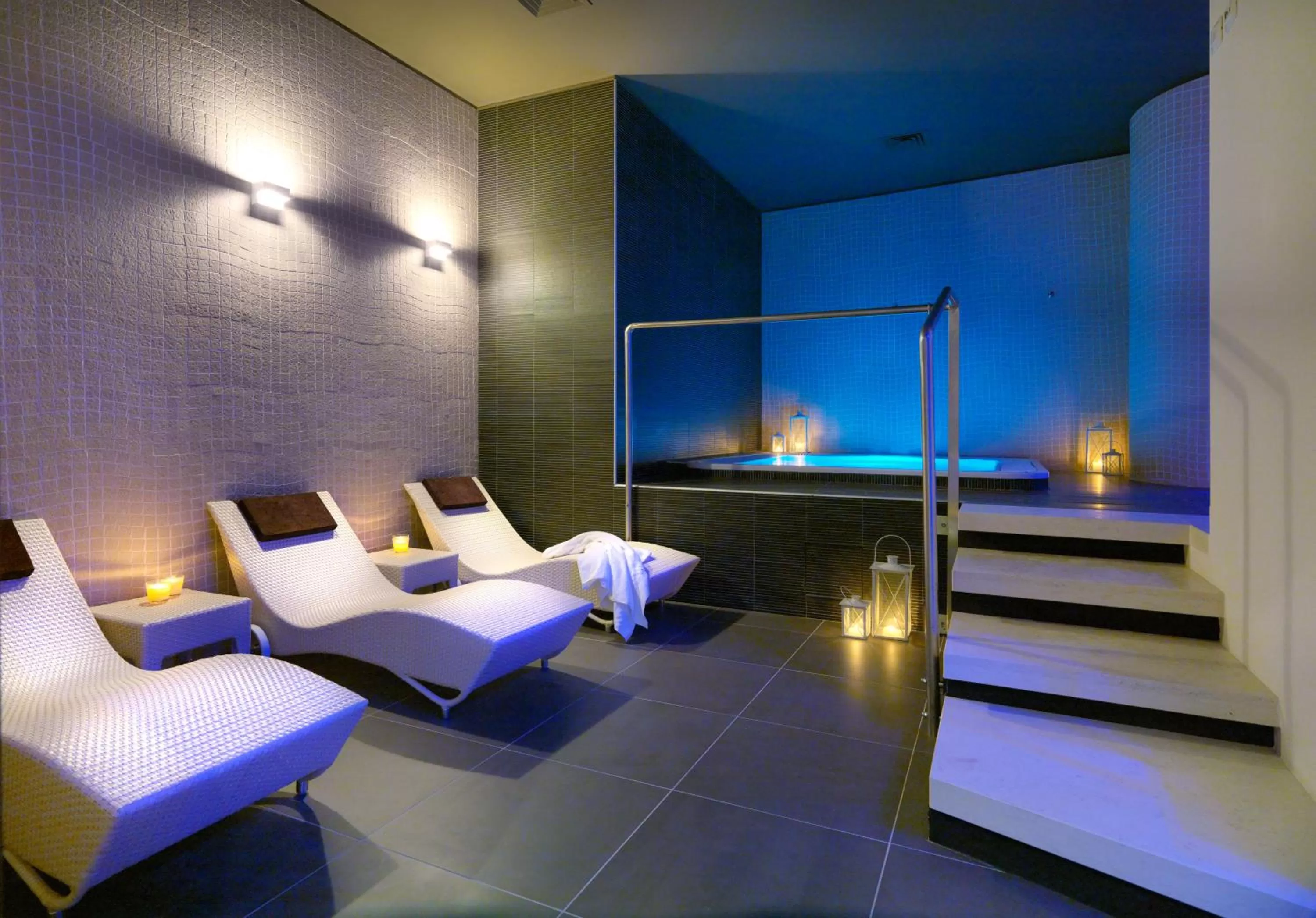 Steam room, Bed in DB Hotel Verona Airport Congress & Spa