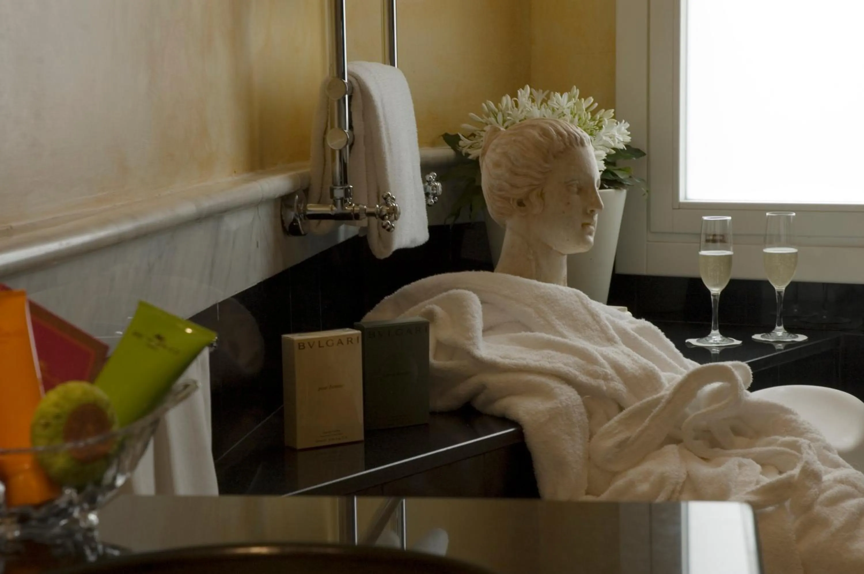 Bathroom in The Inn at the Roman Forum Luxury Collection - The Inn At The Roman Forum