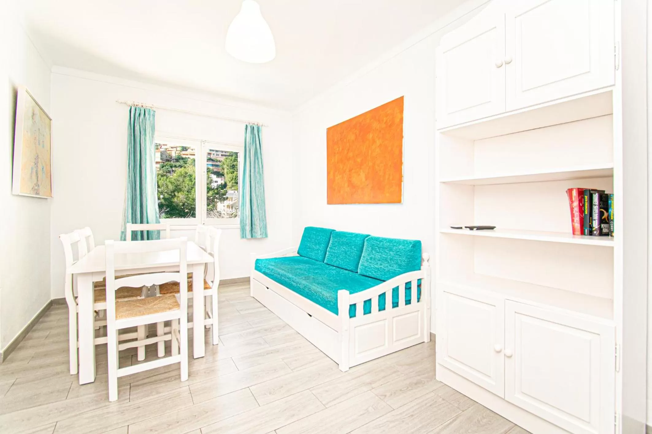 Bed in Apartamentos Falcó