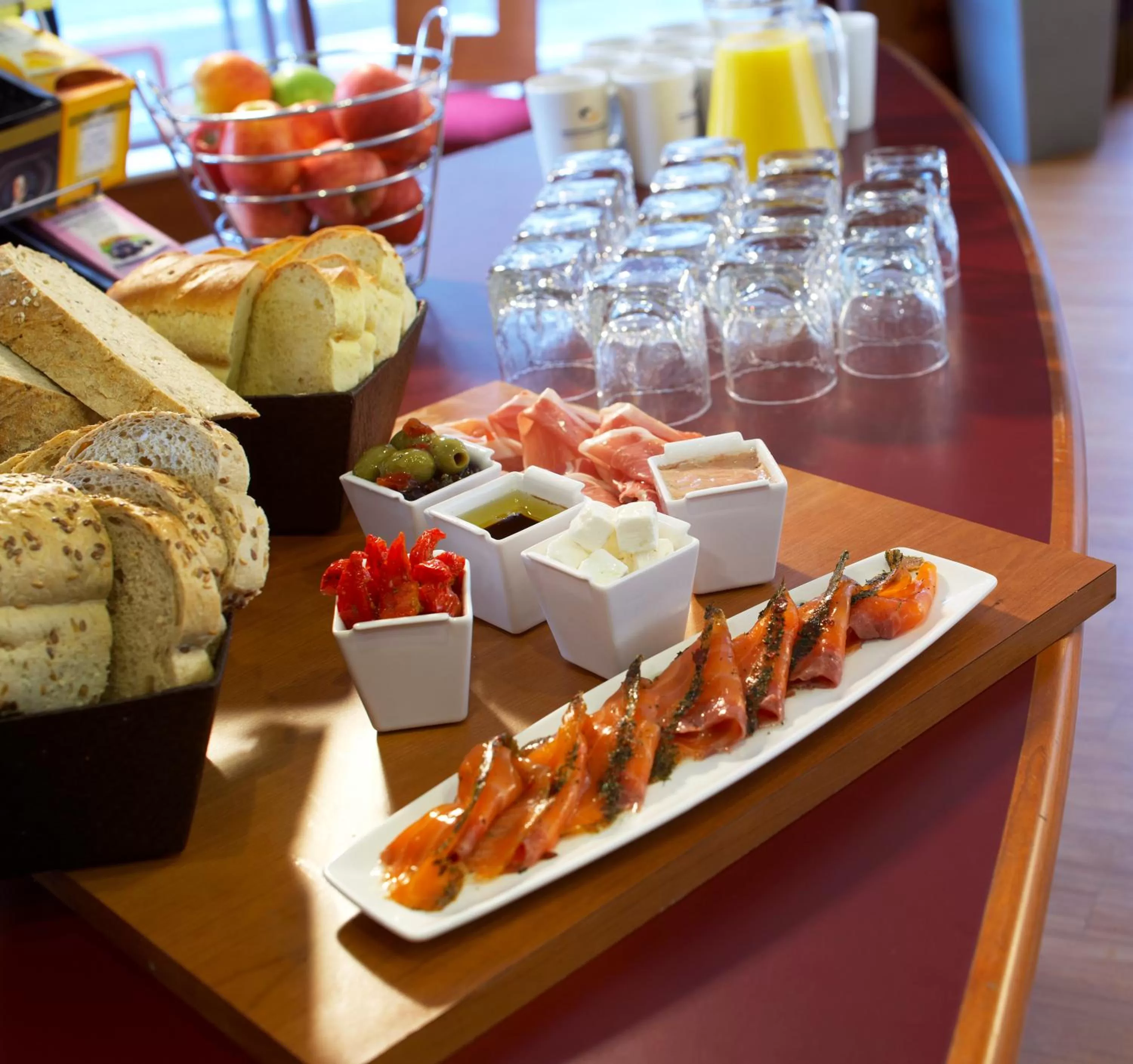 Restaurant/places to eat in Novotel Bristol Centre