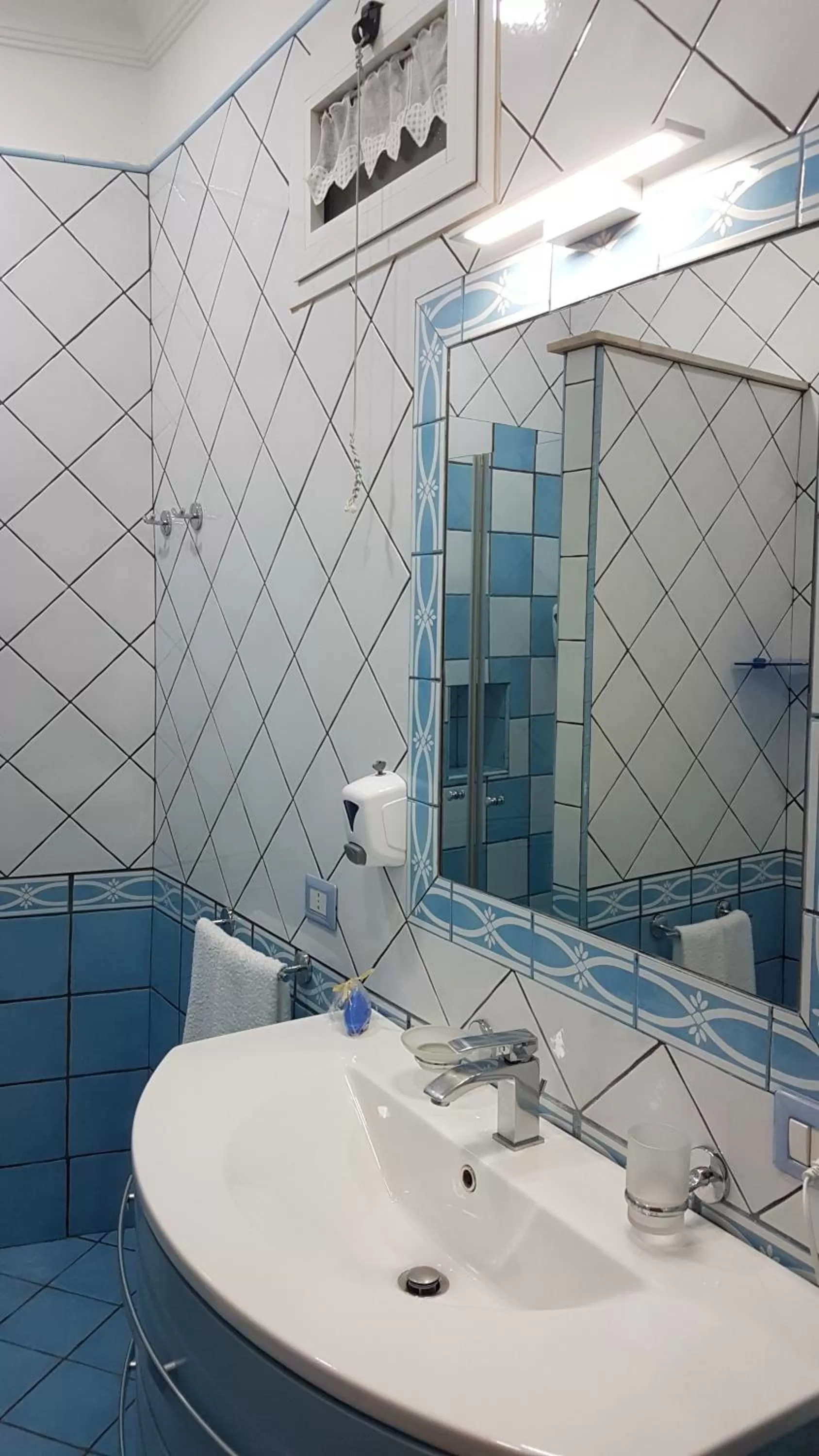 Bathroom in Antica Capri