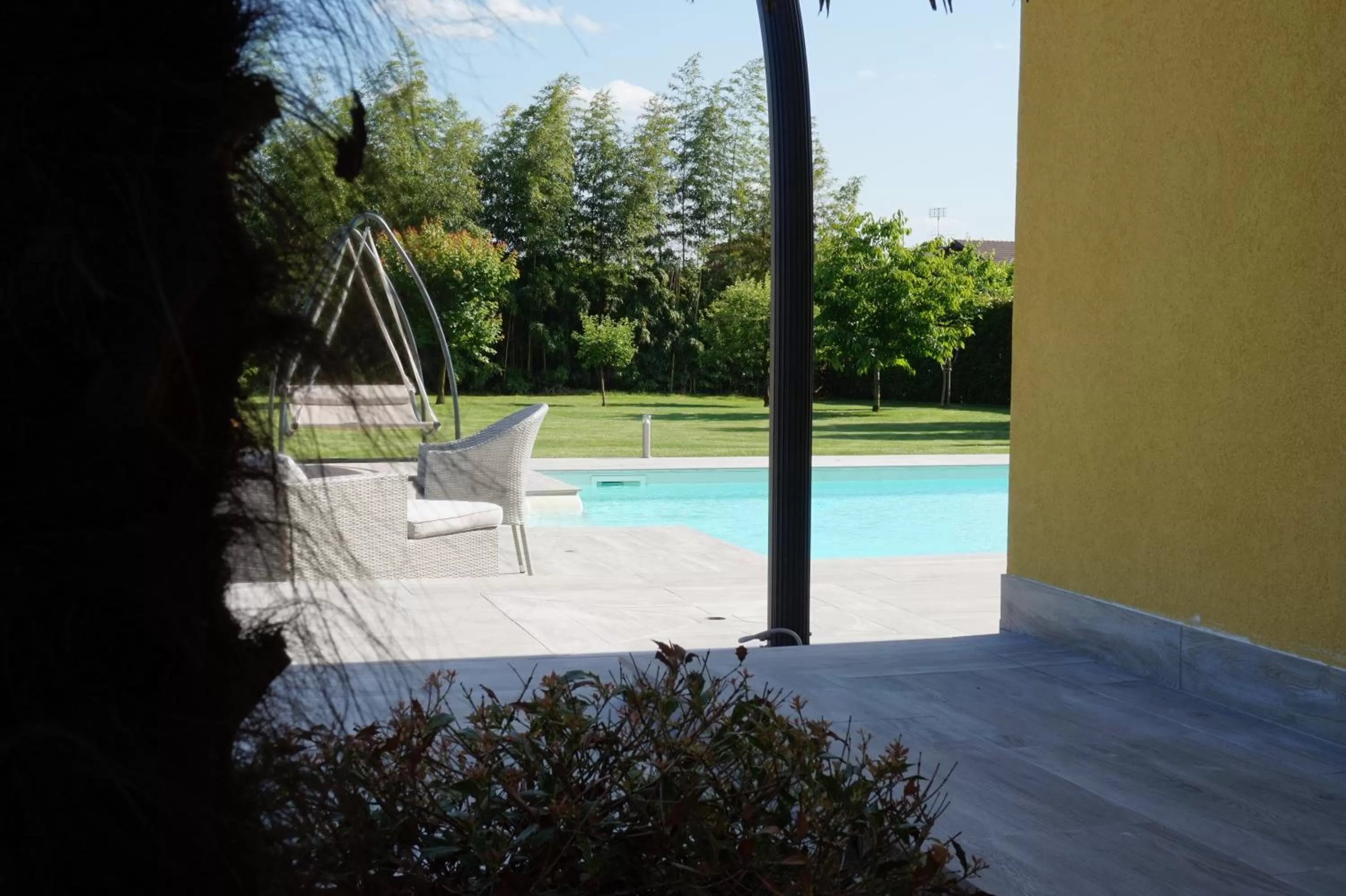 Pool view in Residence Le Palme