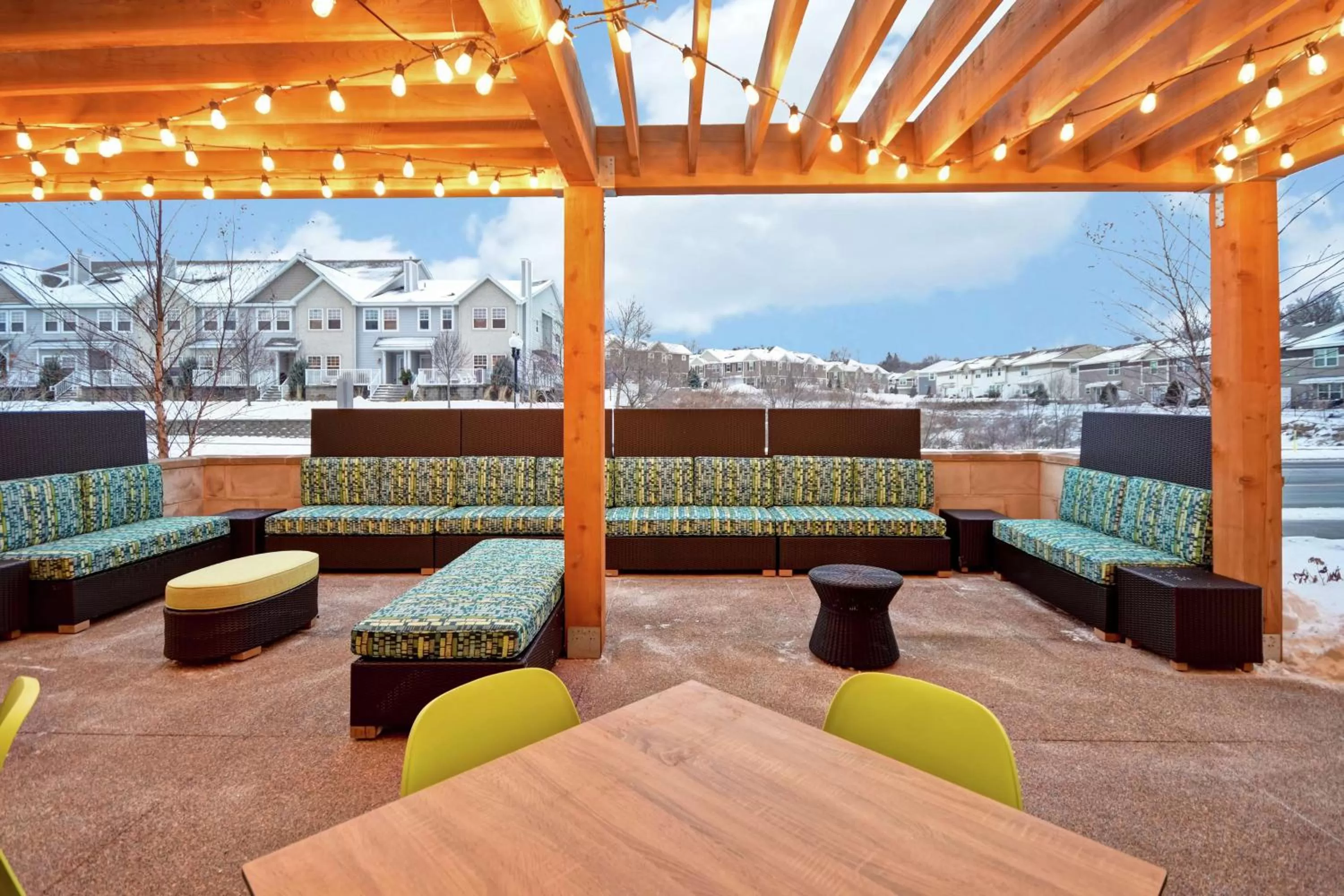 Patio in Home2 Suites By Hilton Eagan Minneapolis