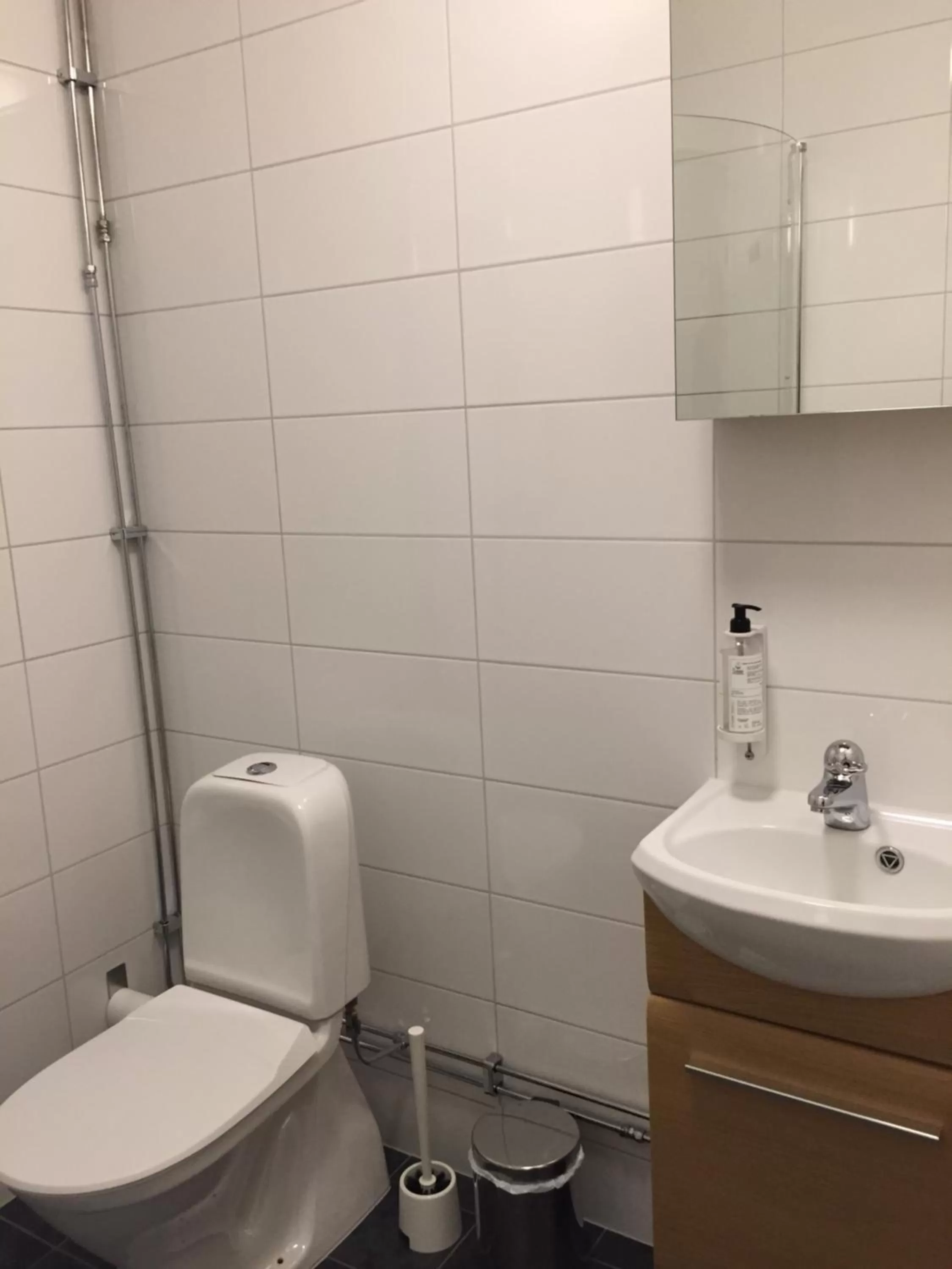 Bathroom in Vallabiten Rum och Lägenheter