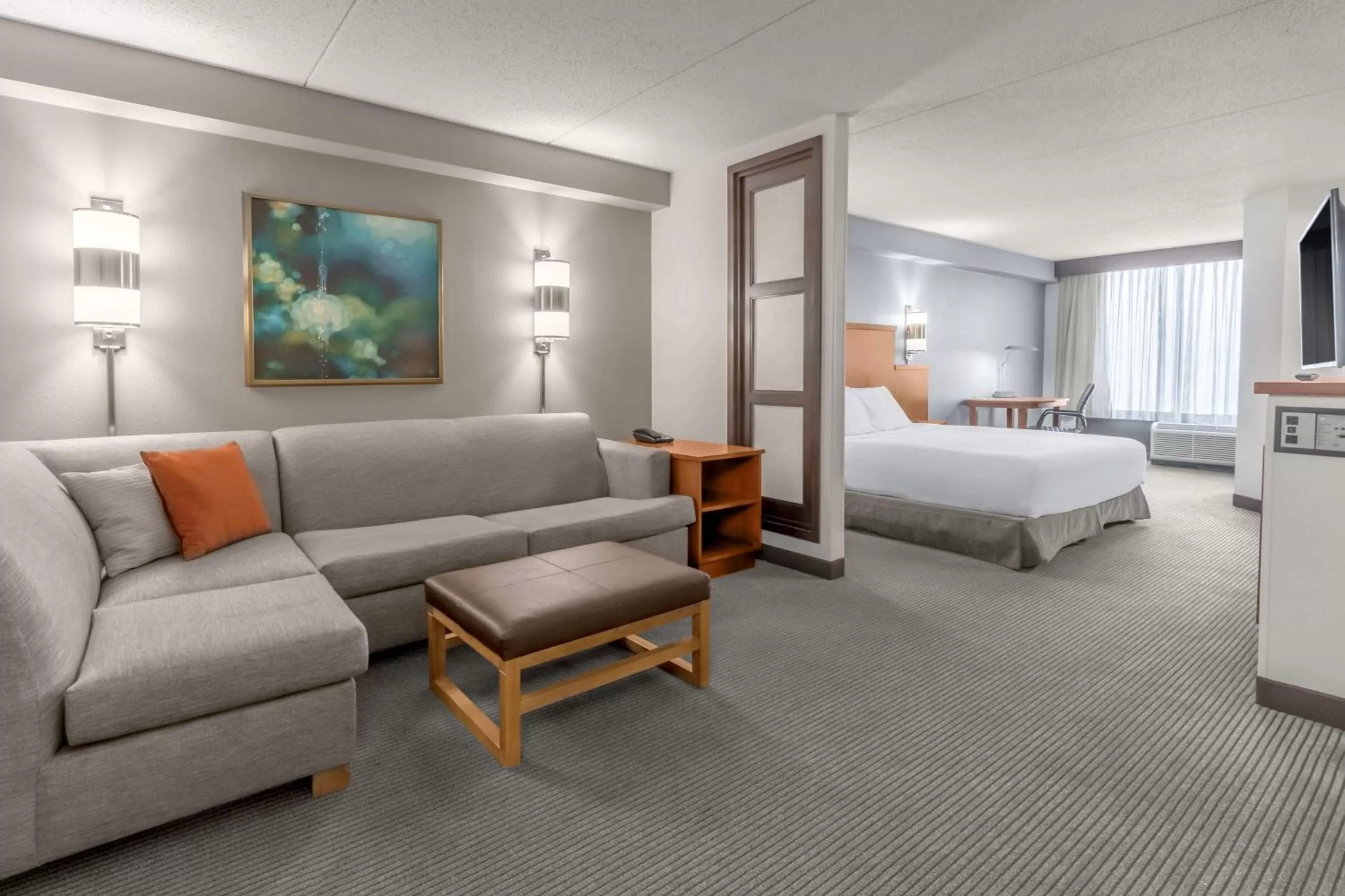 Photo of the whole room, Bed in Hyatt Place Charlotte Airport Billy Graham Parkway