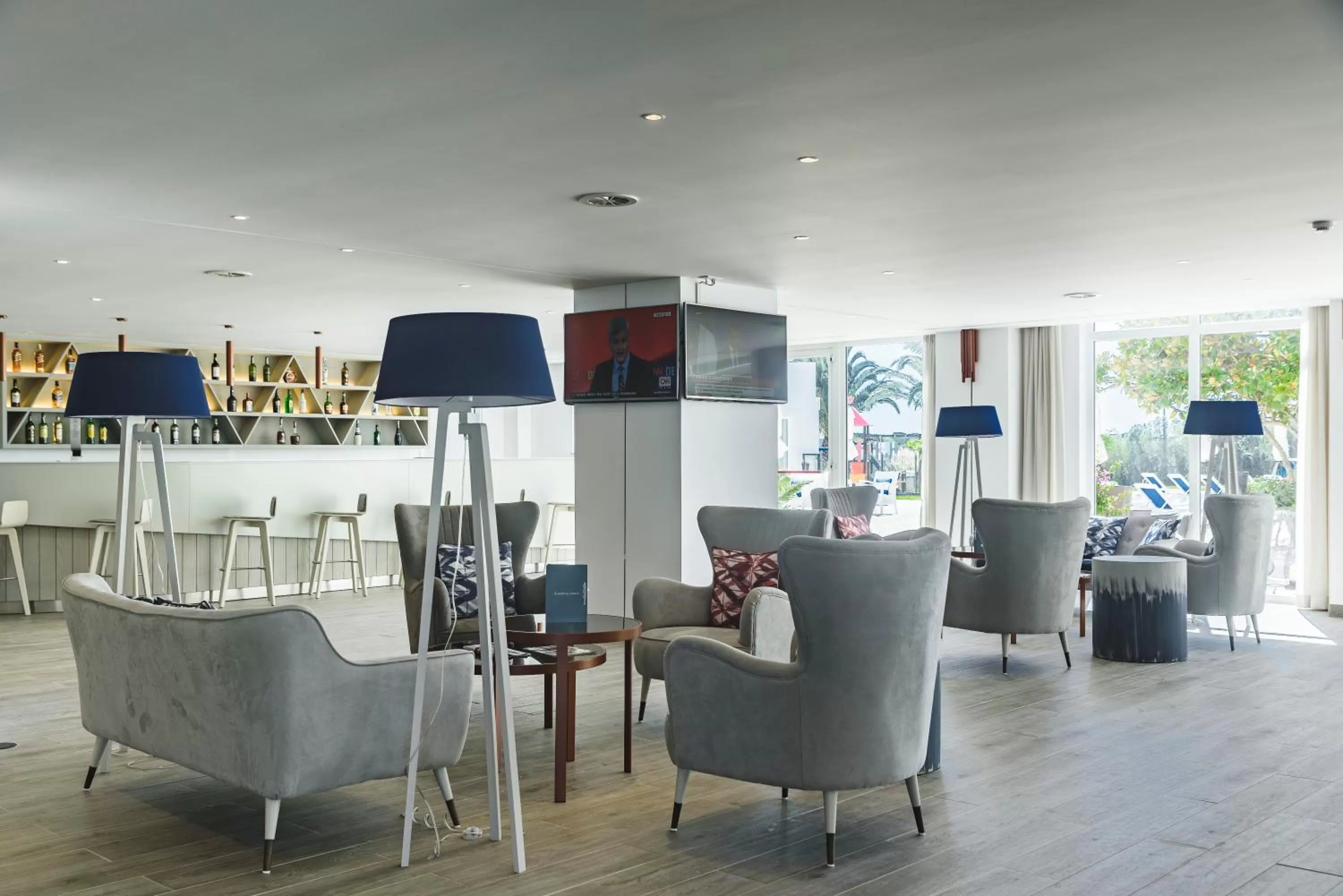 Communal lounge/ TV room in MH Atlantico