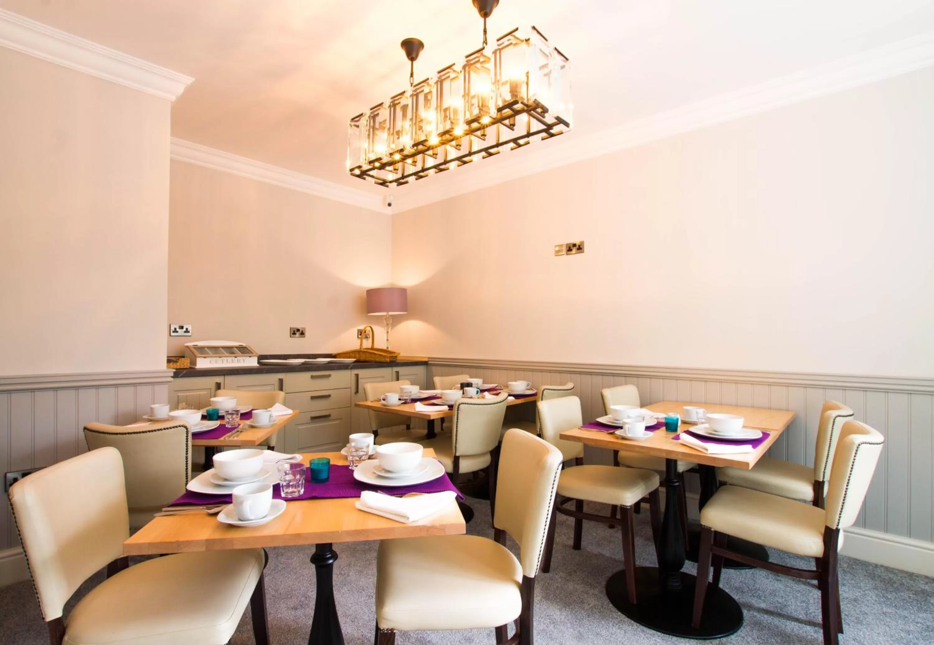 Restaurant/Places to Eat in Hafan Artro