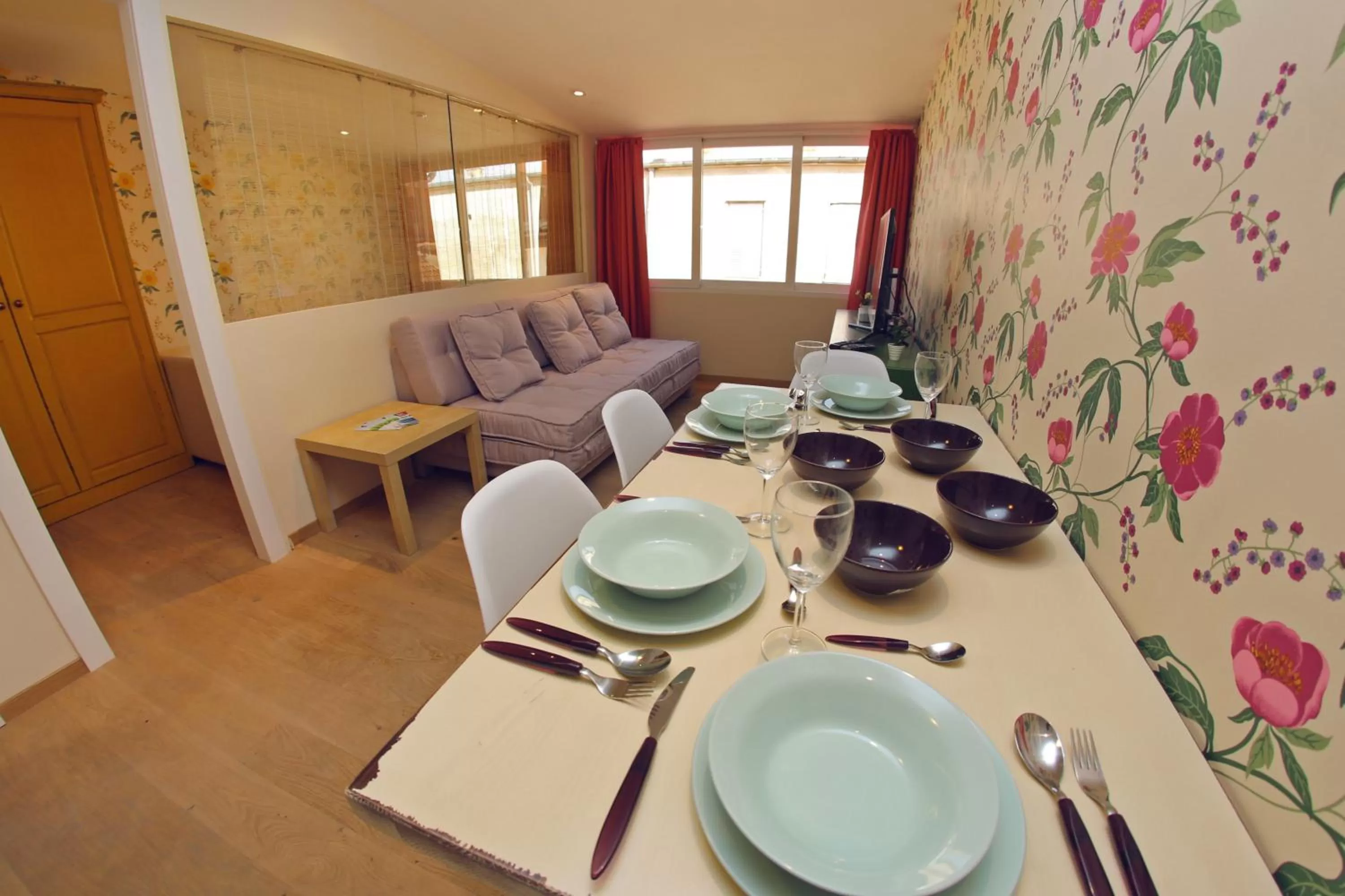 Living room in Central Apartments Integrated Hotel