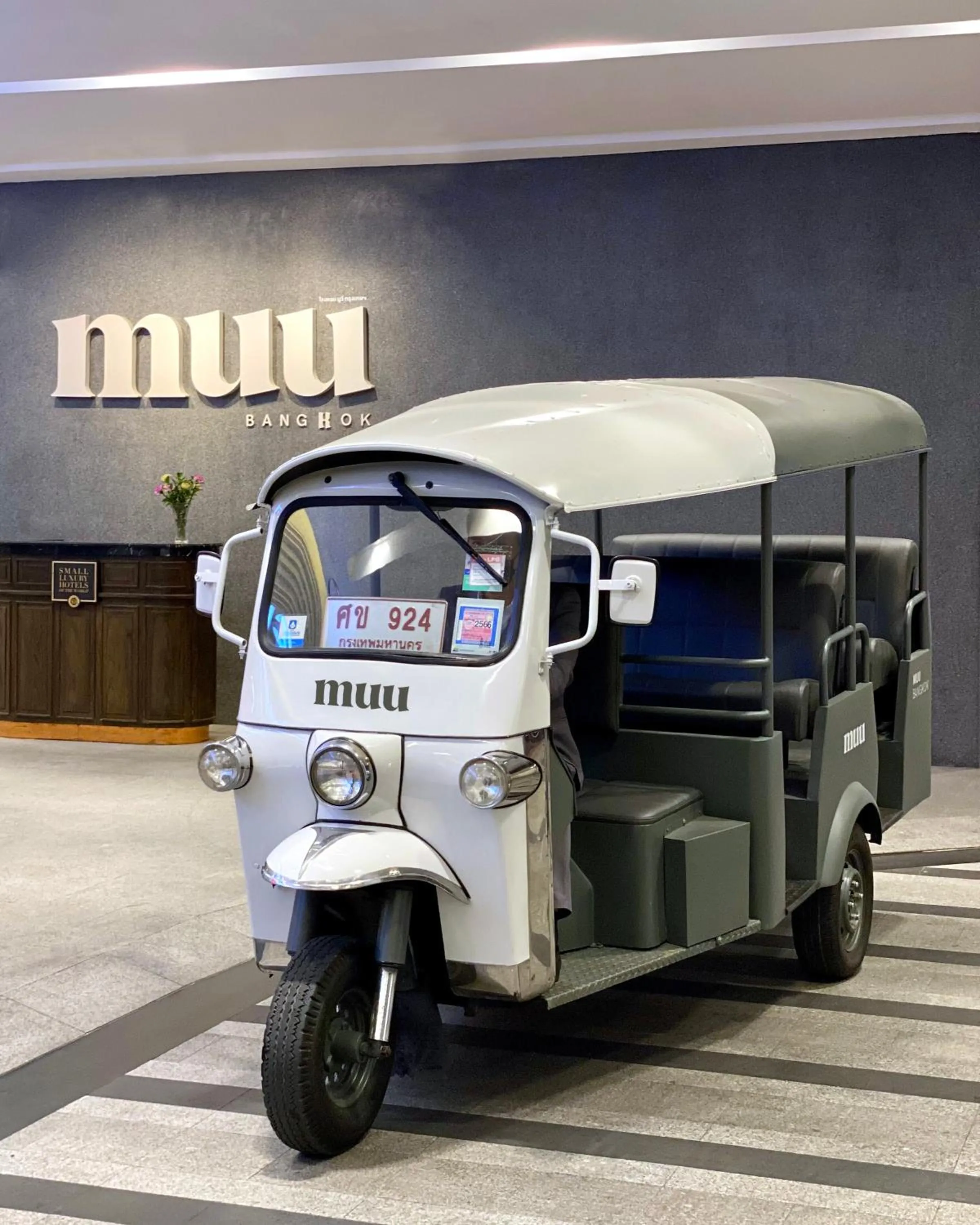 shuttle in MUU Bangkok, Small Luxury Hotels of the World