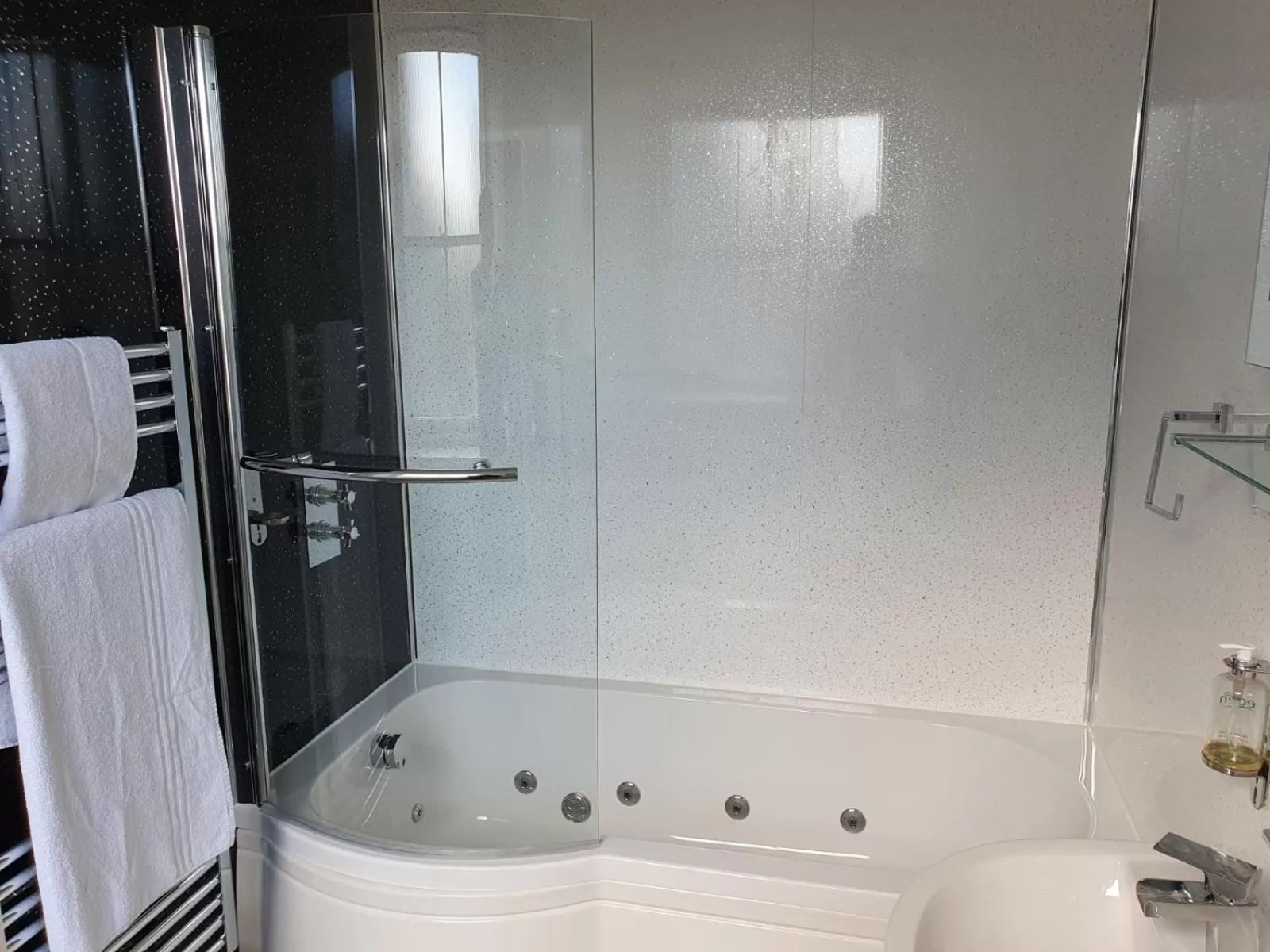 The Radnorshire Arms Hotel