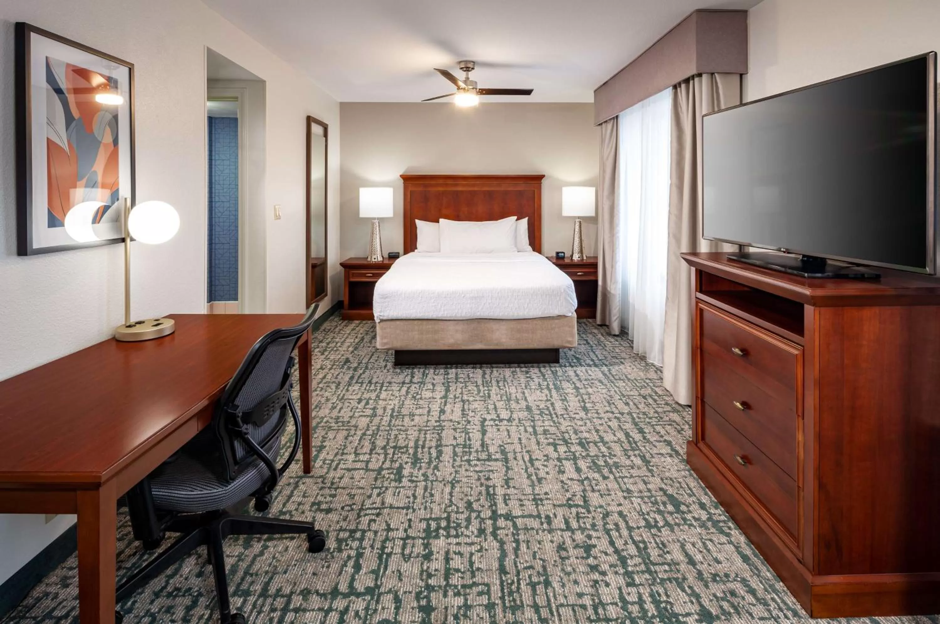 Bed in Homewood Suites by Hilton Jacksonville-South/St. Johns Ctr.