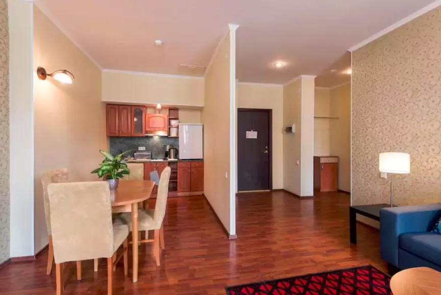 Kitchen or kitchenette in Tallinn City Apartments Residence