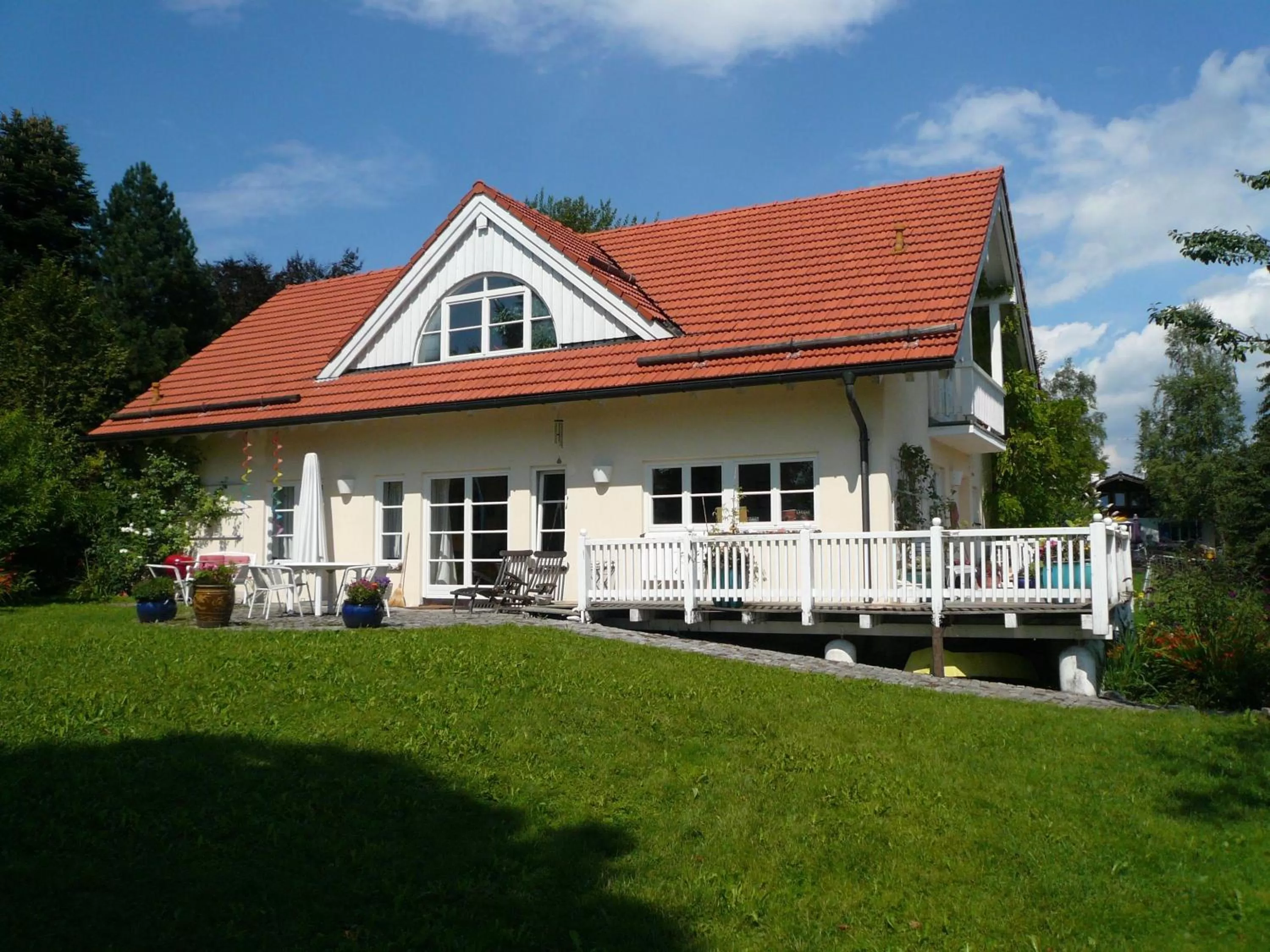 Facade/entrance in Bed and Breakfast Bavaria München