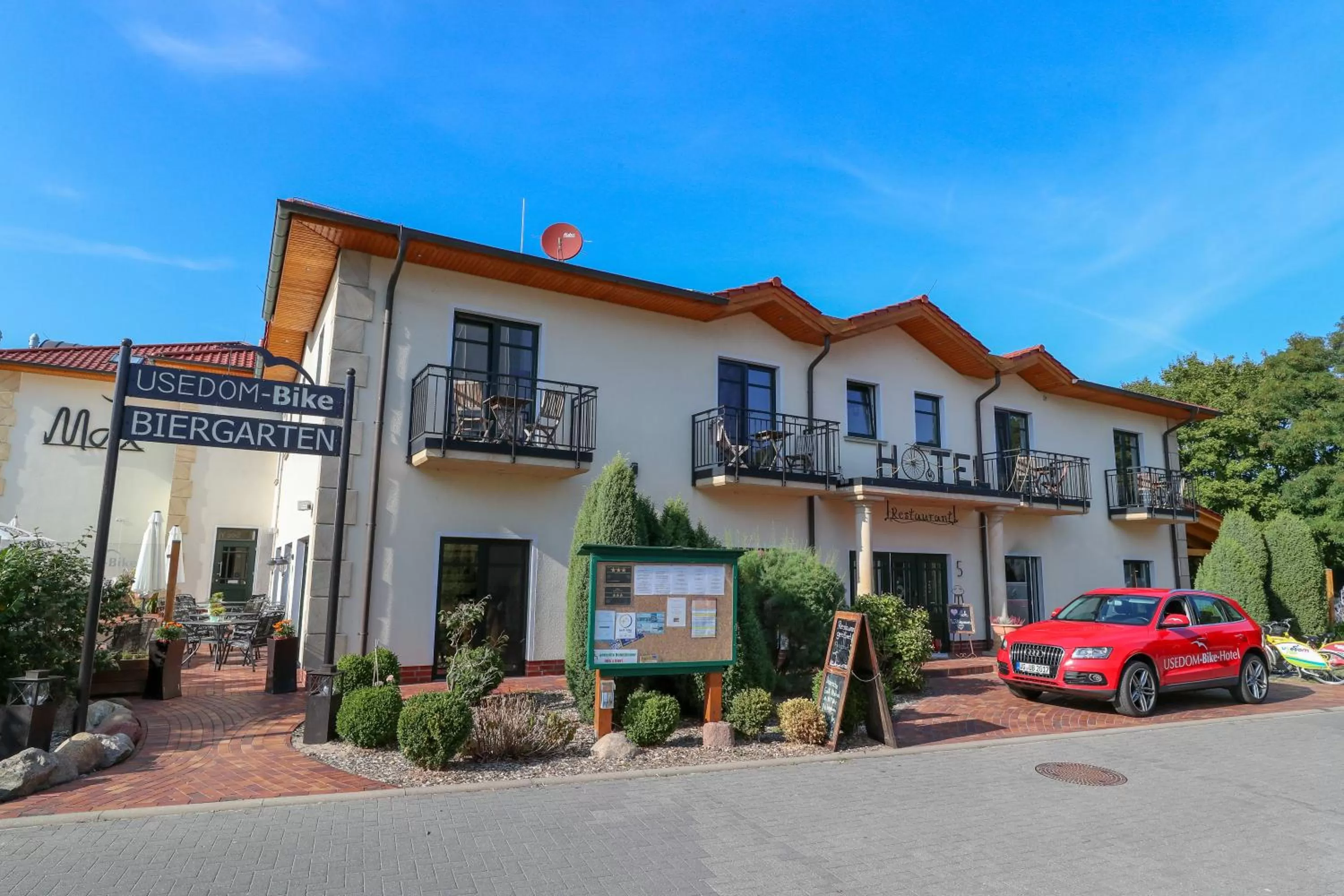 Property building in Usedom Bike Hotel & Suites