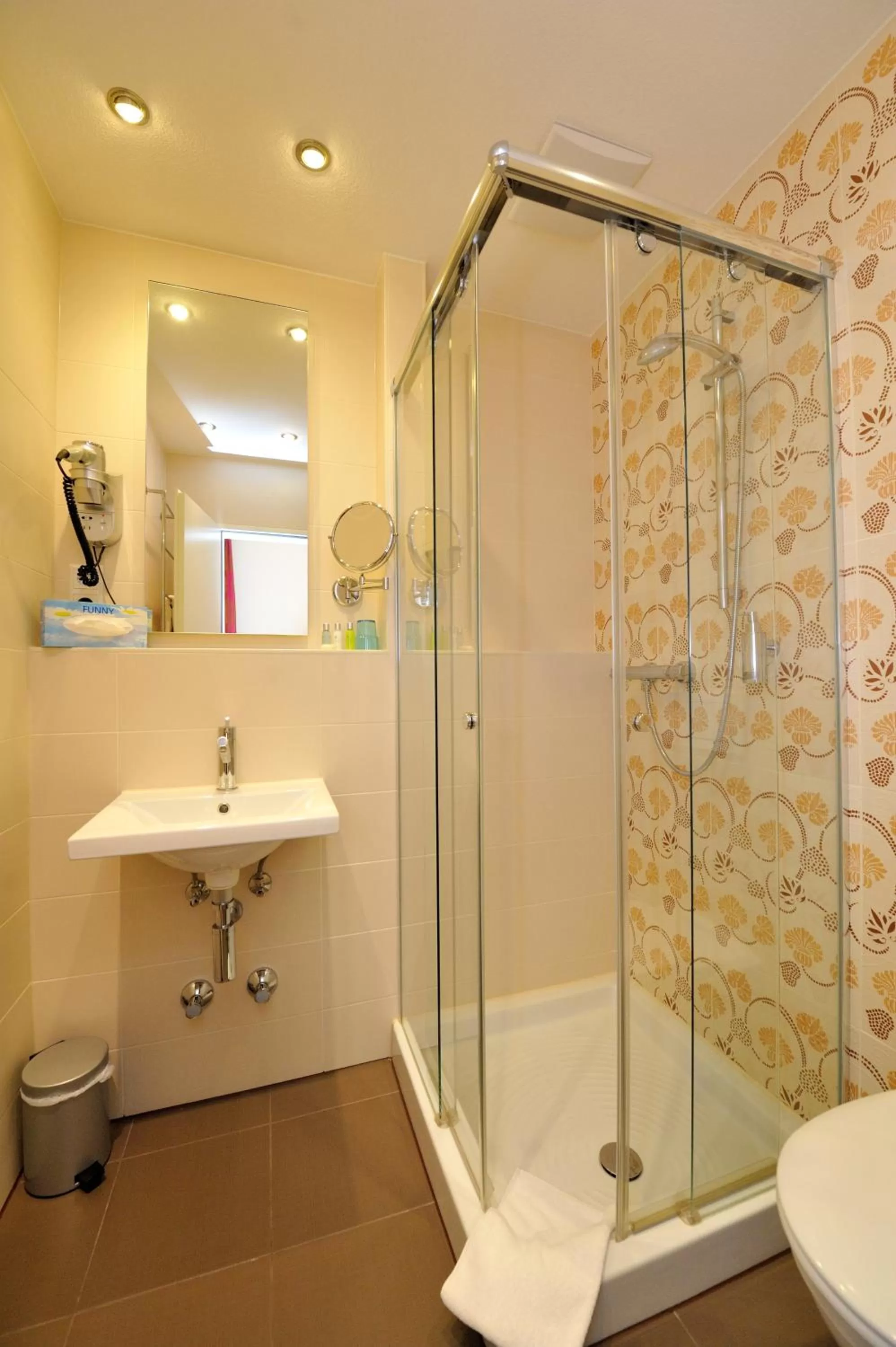 Bathroom in Hotel Vis à vis