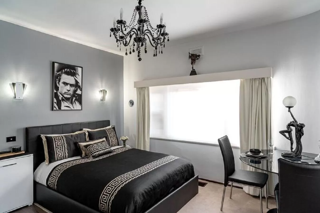 Bedroom, Bed in Jones On Wilson Boutique B&B