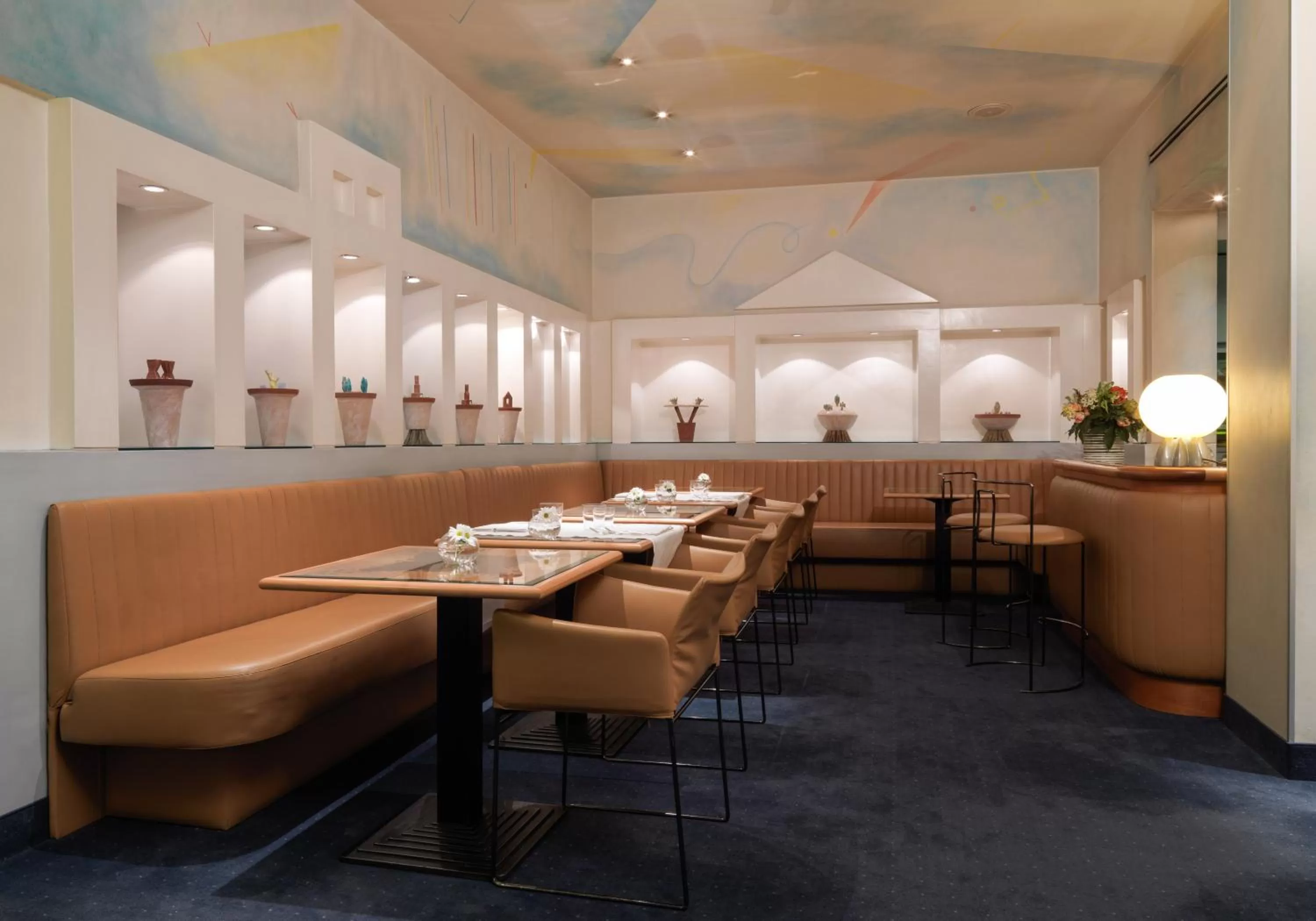 Lounge or bar in Hotel Spadari Al Duomo