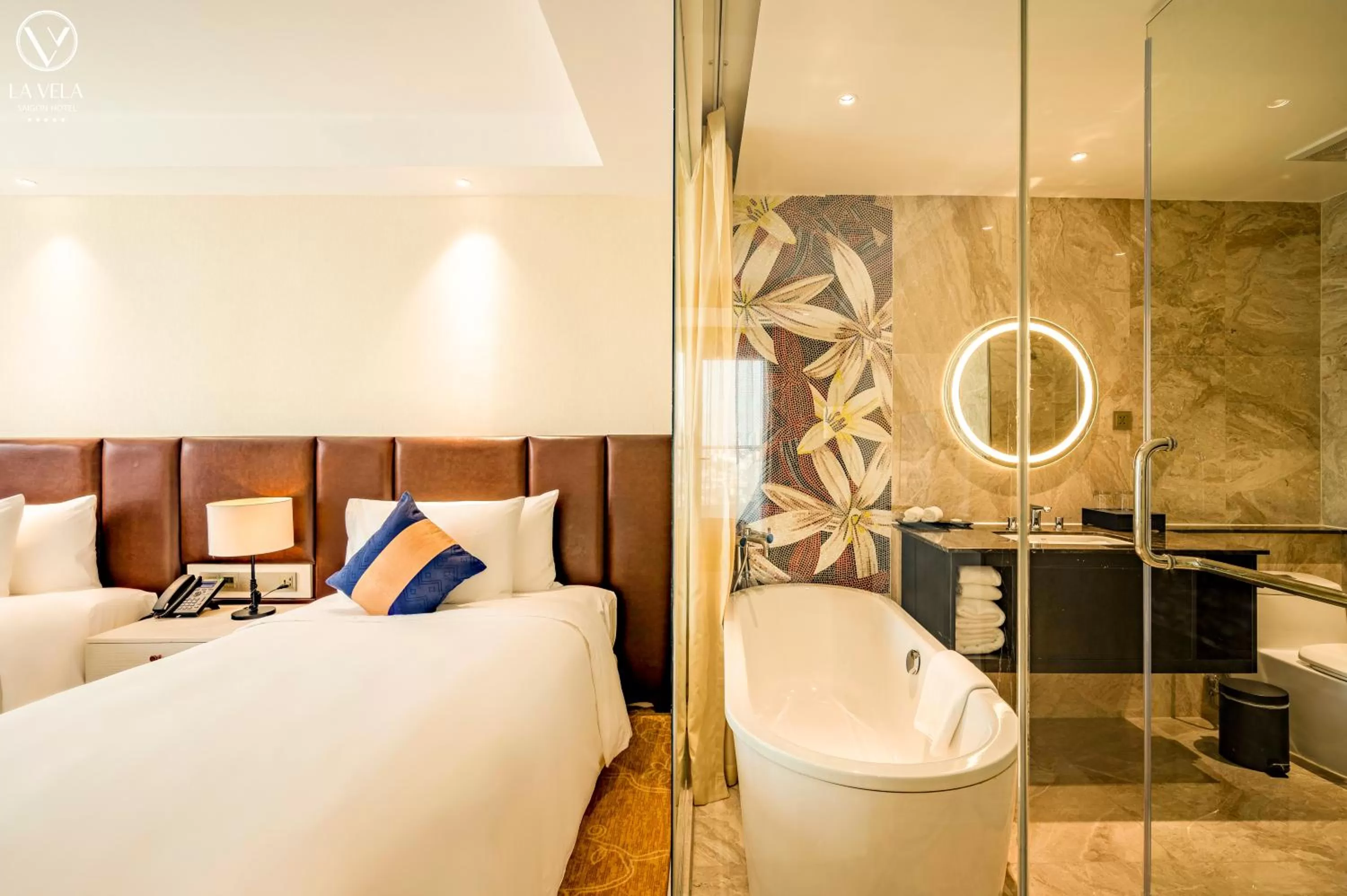 Bedroom, Bed in La Vela Saigon Hotel