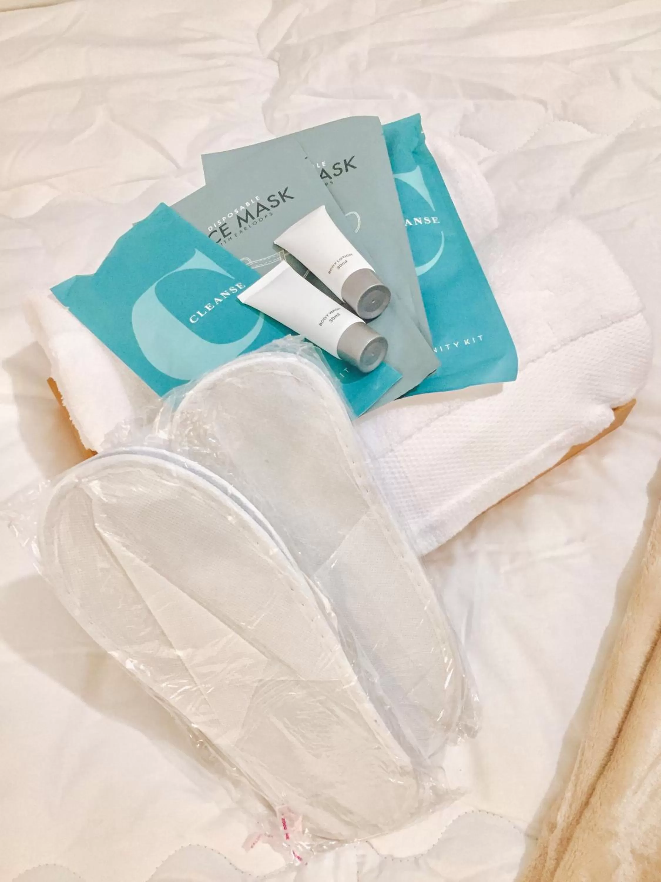 Bed in AZRA Bacolod at Mesavirre Garden Residences