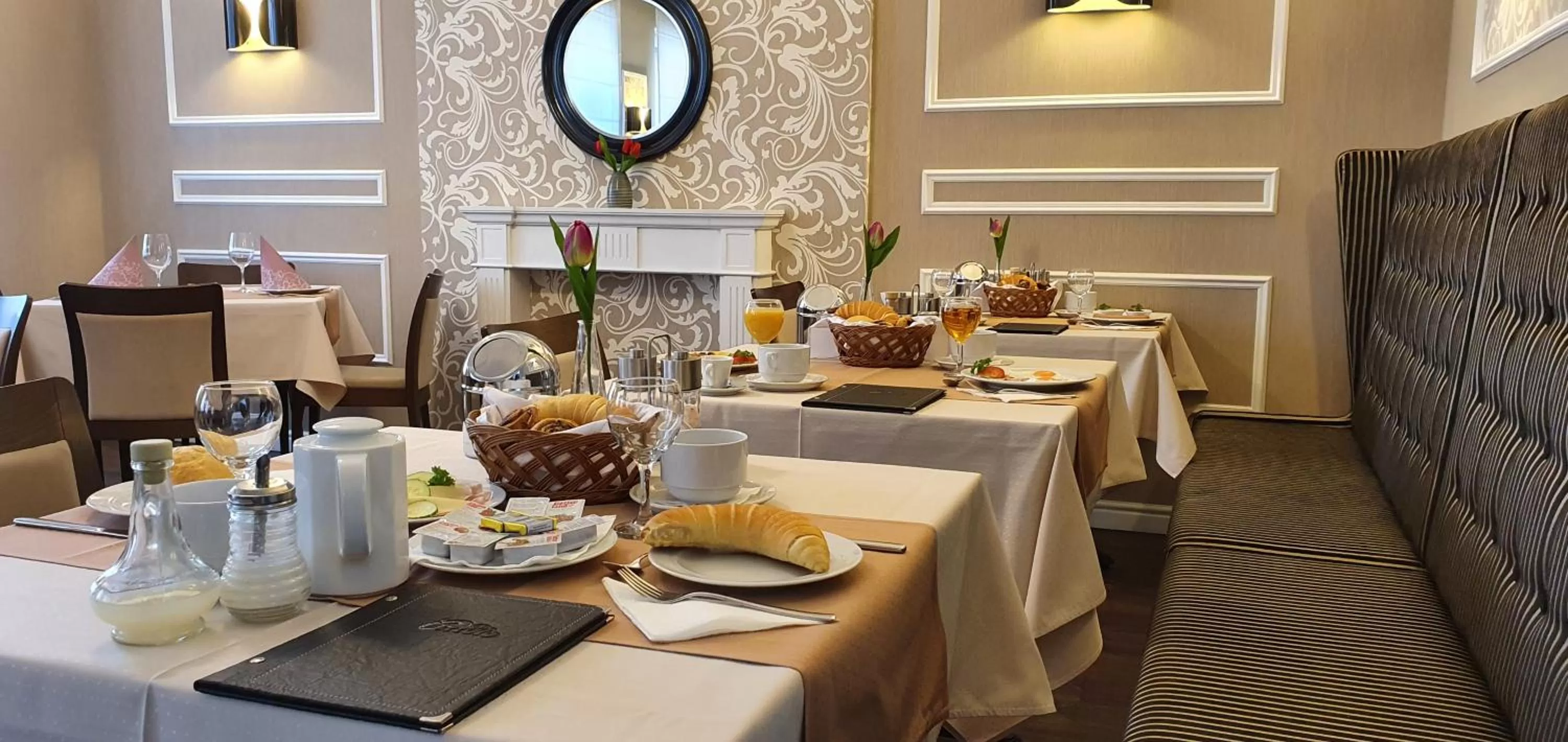 Breakfast in Piccolo Panzió Vendéglő Vinoteca