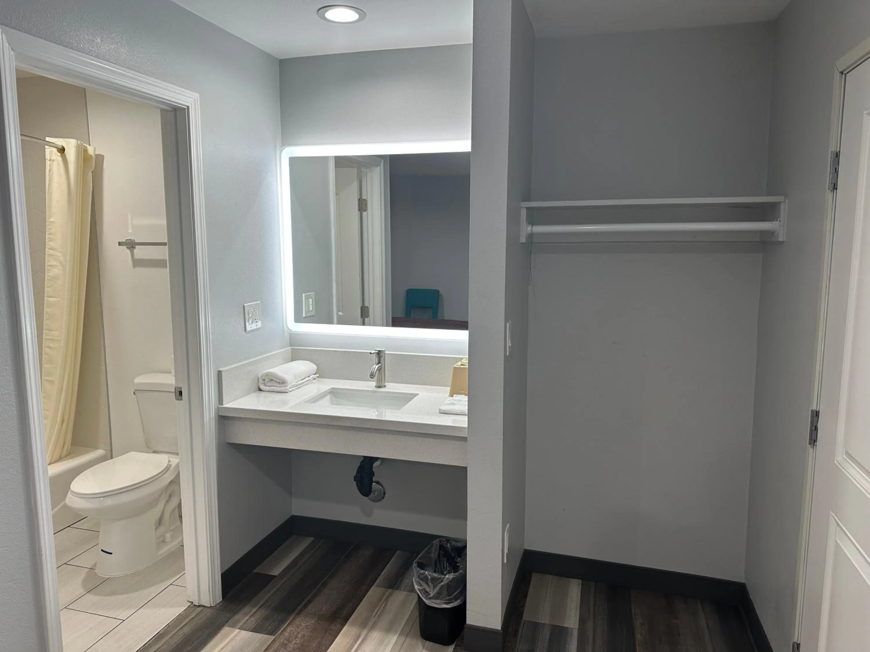 Sahara Inn - Los Angeles