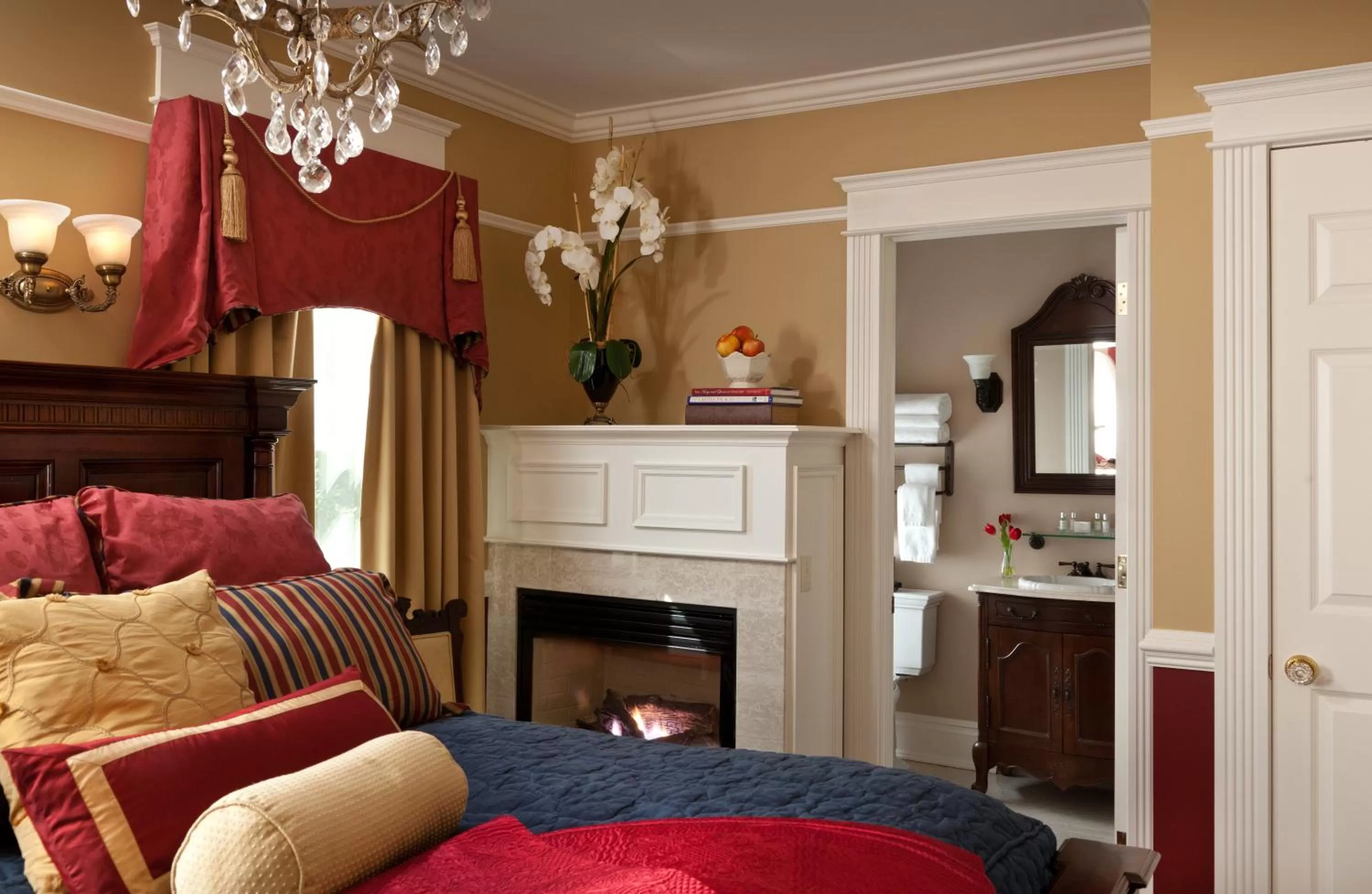 Bedroom, Bed in The Tower Cottage Bed and Breakfast