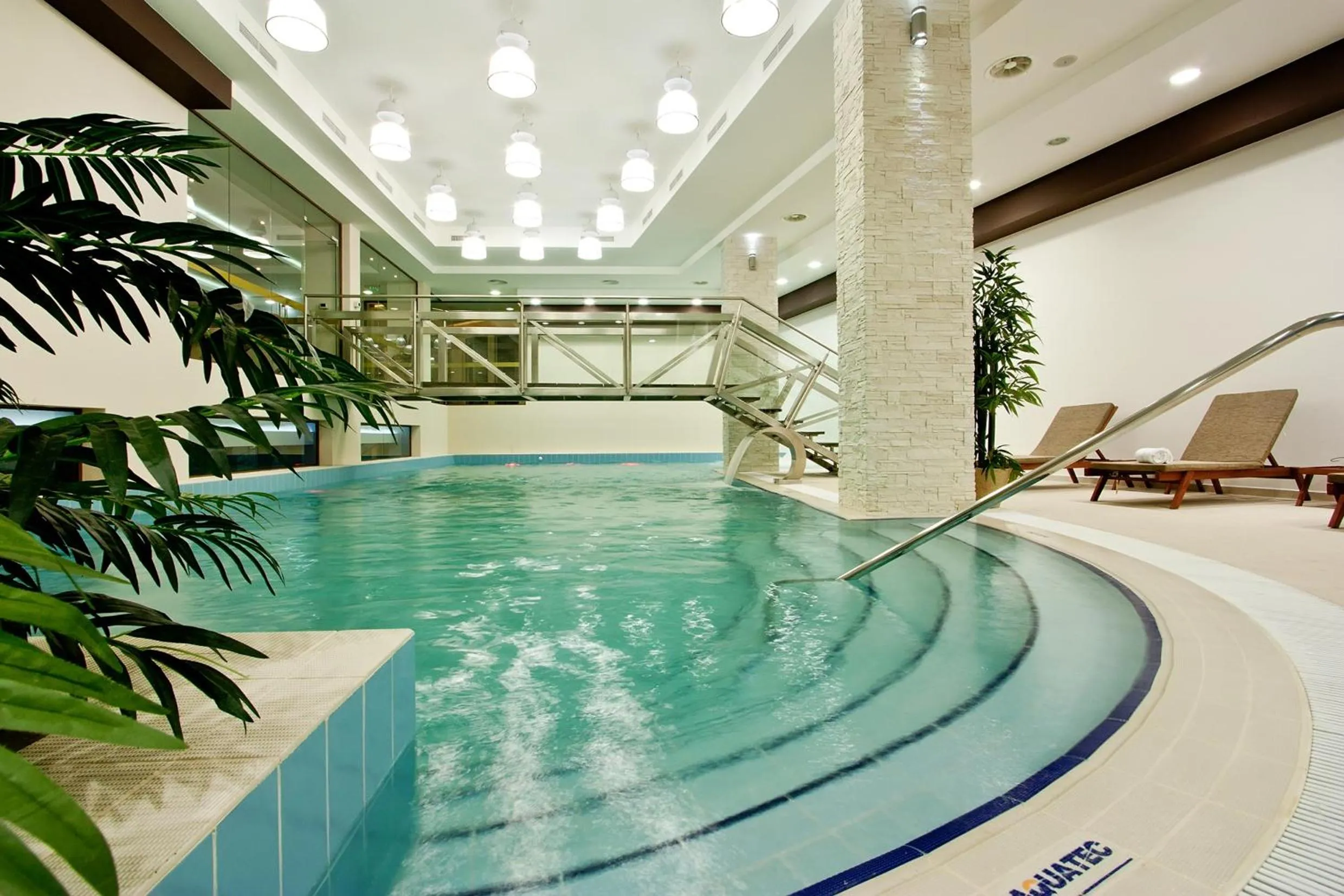Pool view in Earth & People Hotel & SPA - Free Parking & Swimming Pool