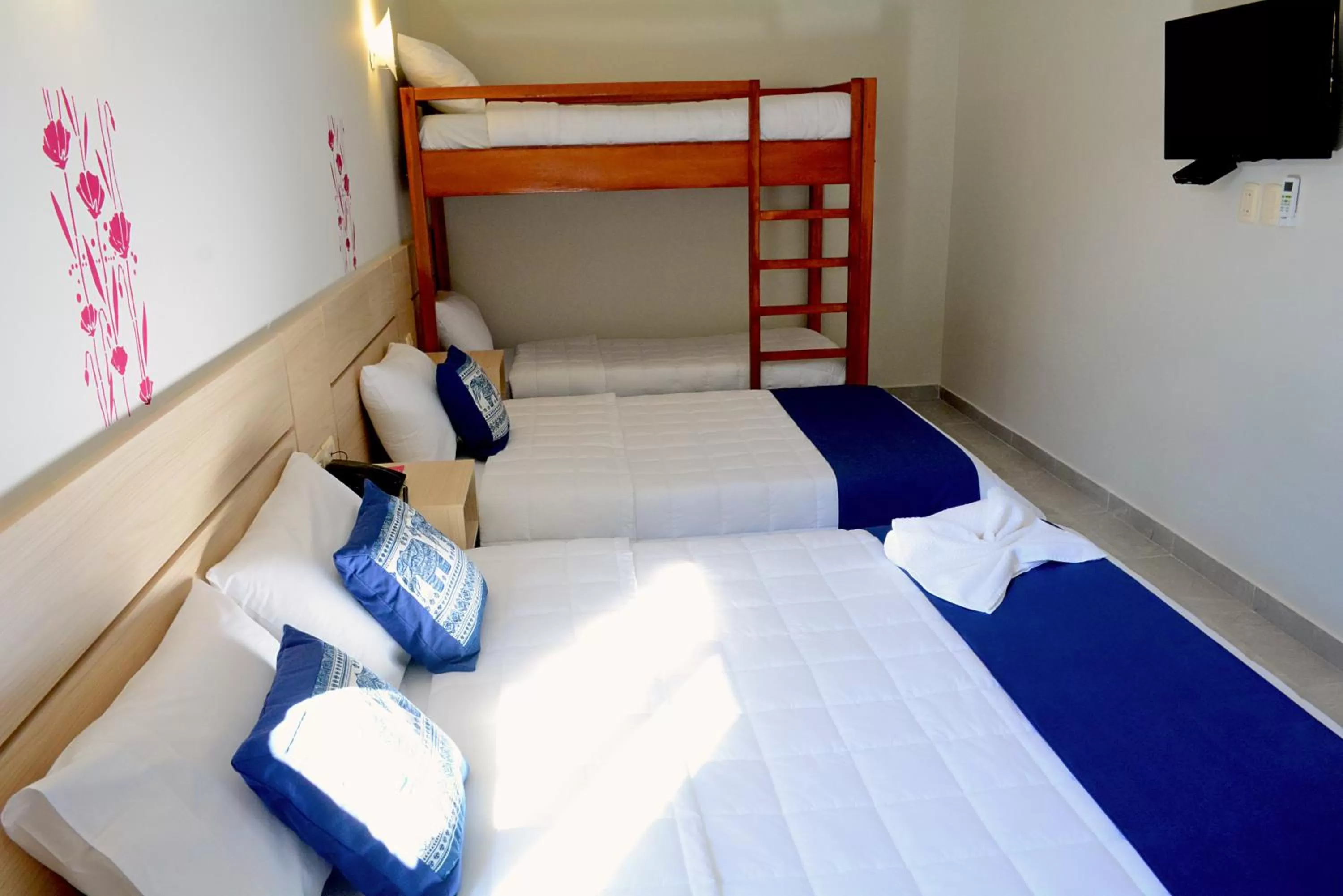 Bedroom, Bed in Mandala Hotel