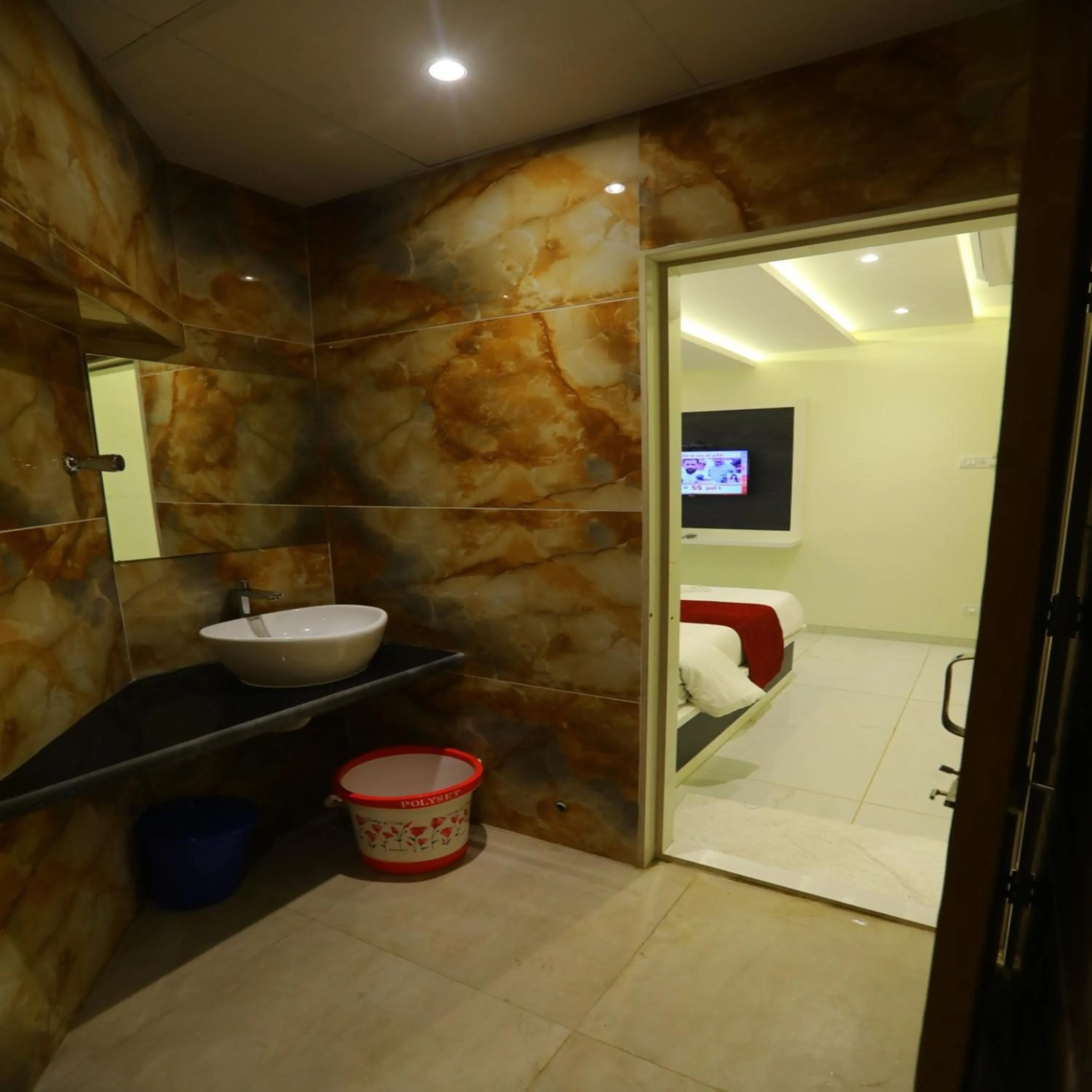 Bathroom in Hotel Sai Siddhi Inn - MIDC Industrial Area, Mahape Navi Mumbai
