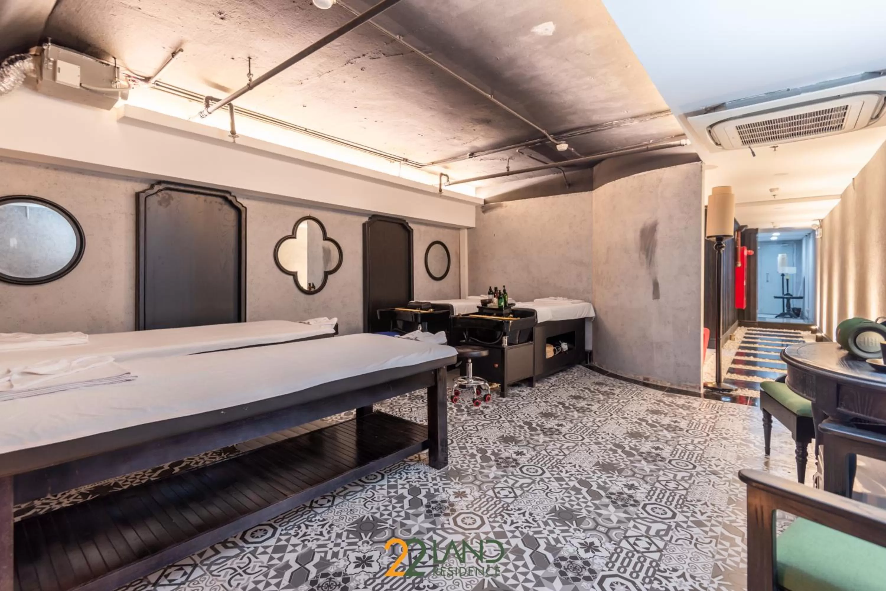 Massage in 22Land Residence Hotel & Spa 52 Ngo Huyen