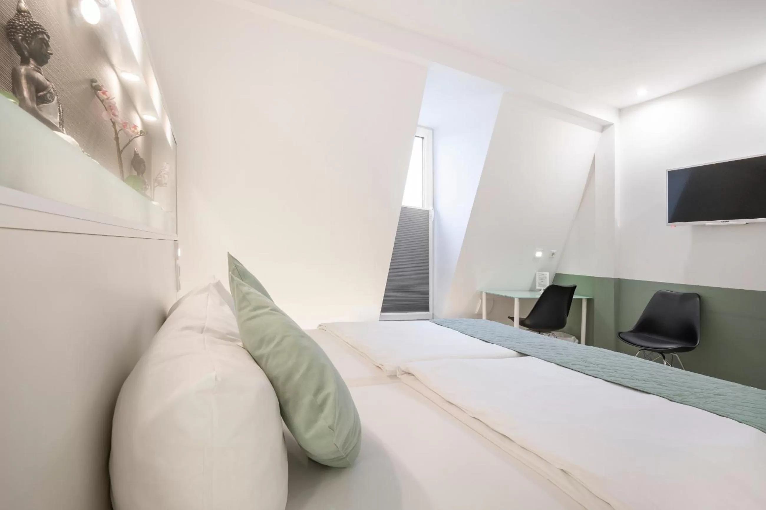 Photo of the whole room, Bed in bedpark Stellingen