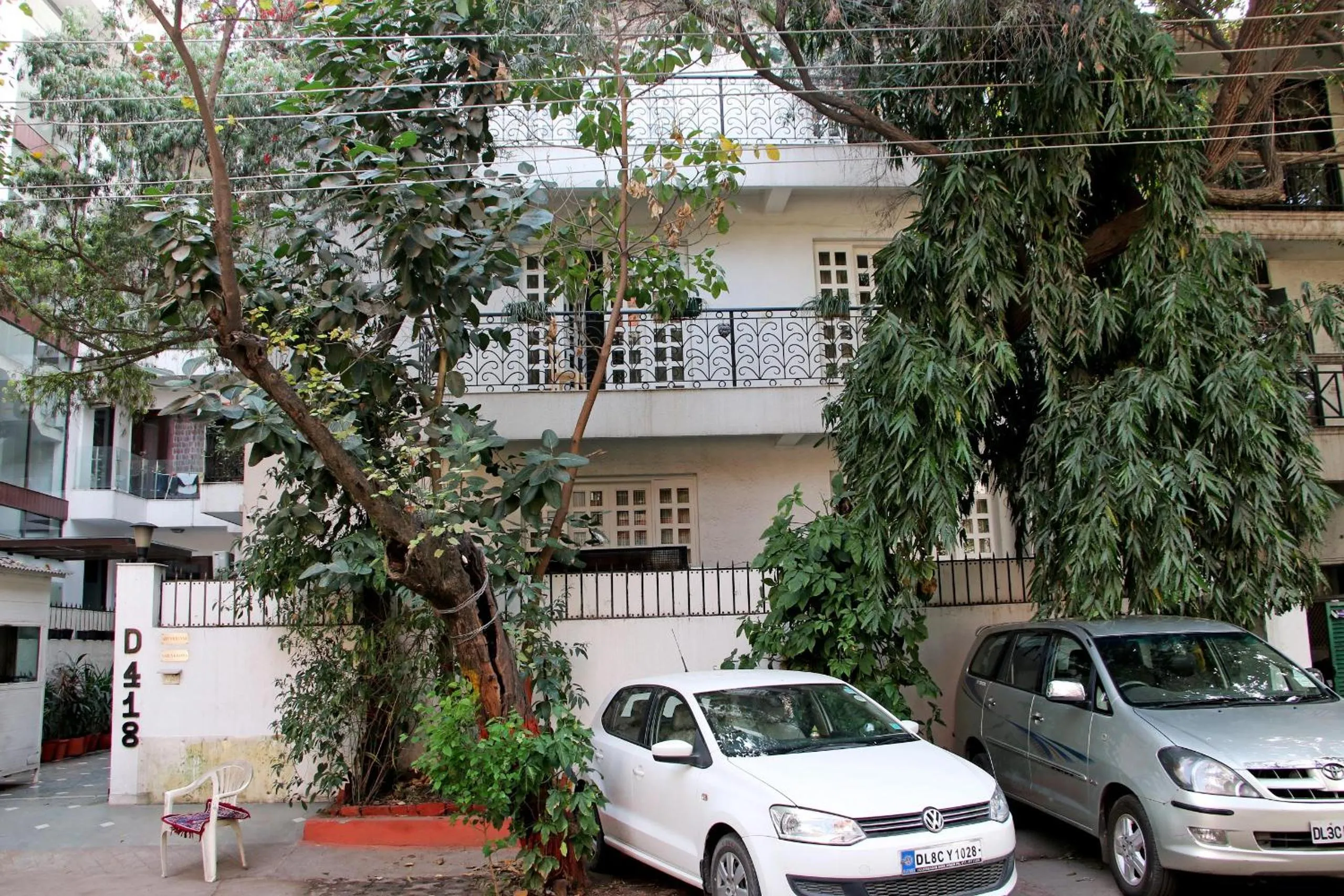 Property building in Colonel’s Retreat