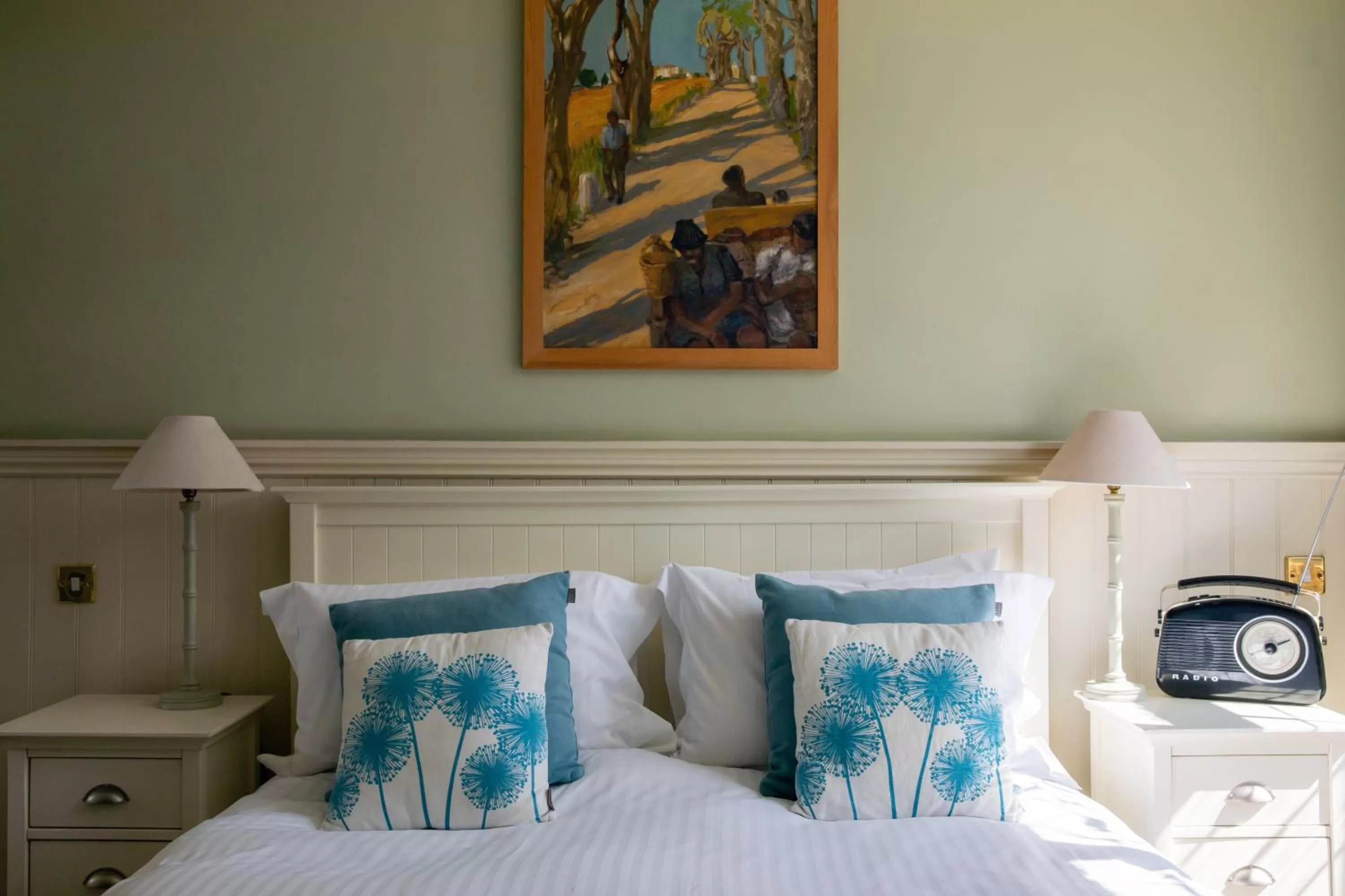 Bed in The Griffin Inn