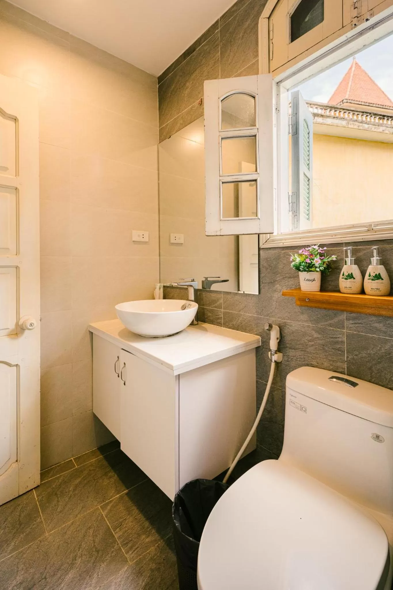 Bathroom in Eden Westlake Hotel