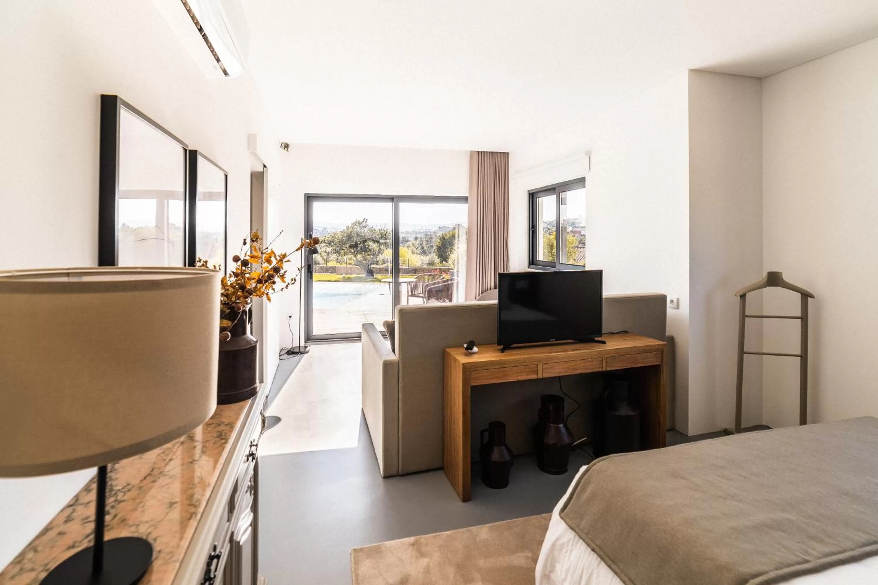 View (from property/room), Bed in Granja da Cabrita