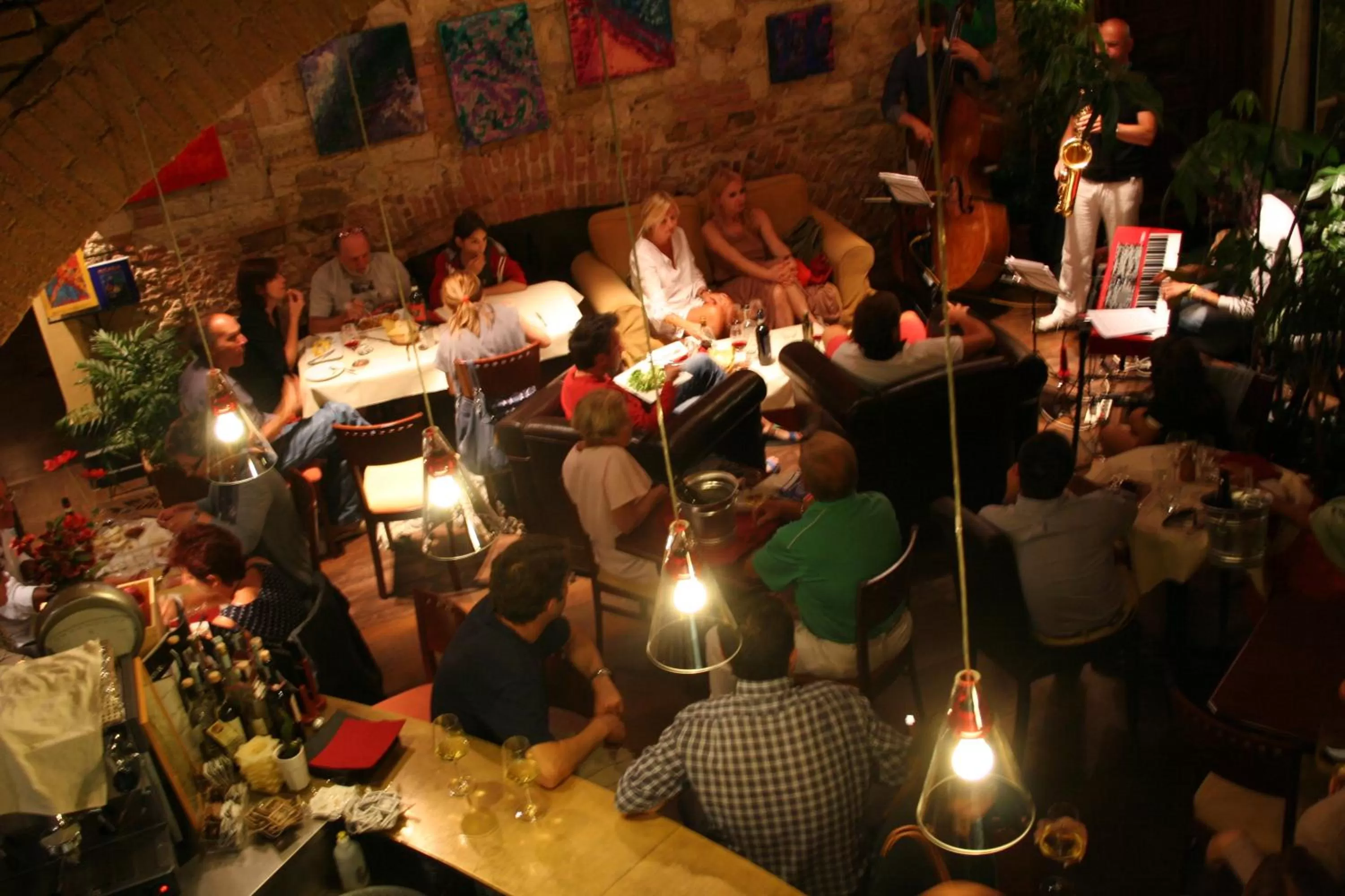 Restaurant/places to eat in La Locanda Di San Francesco