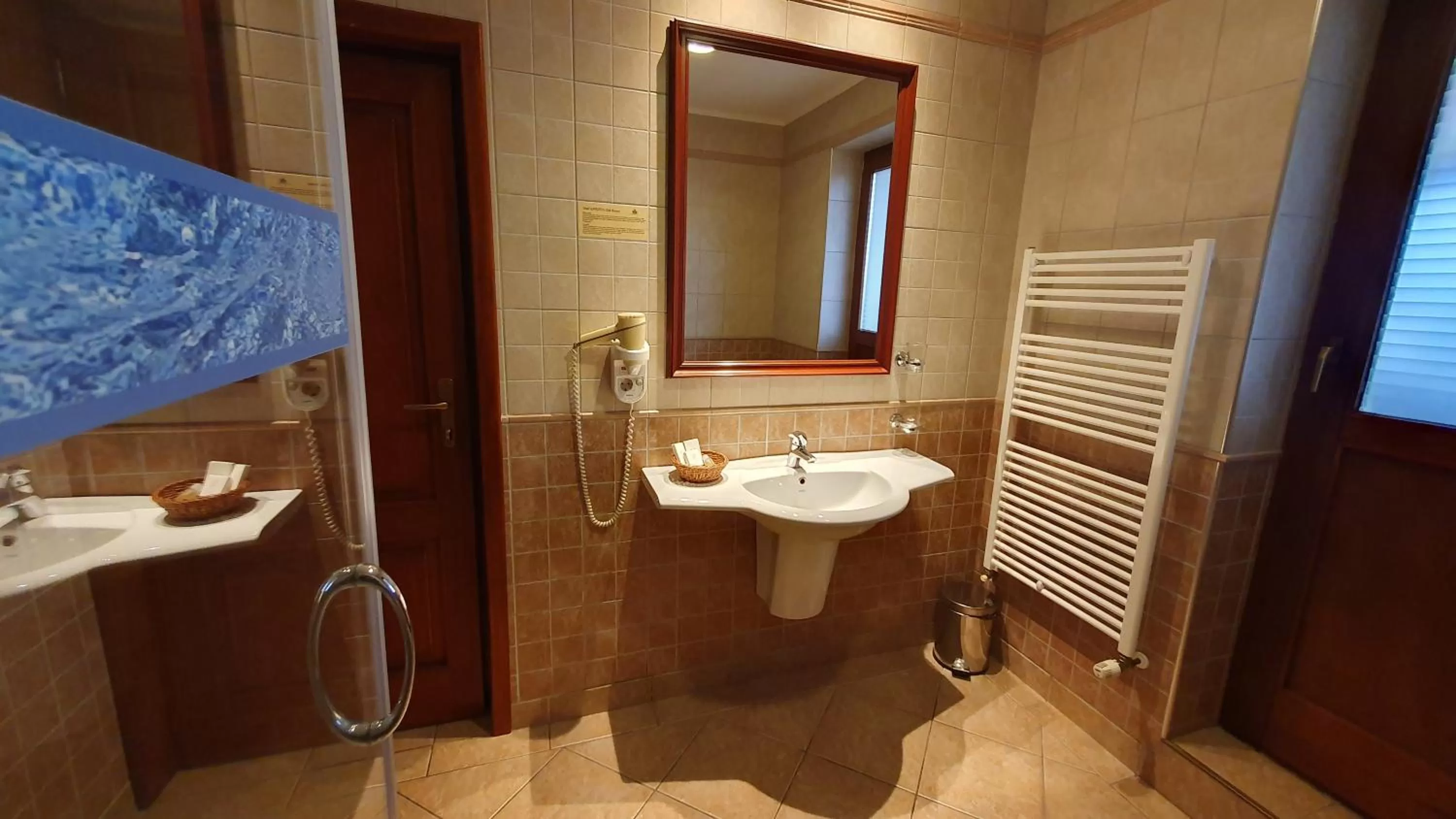 Bathroom in Hotel Garden Club