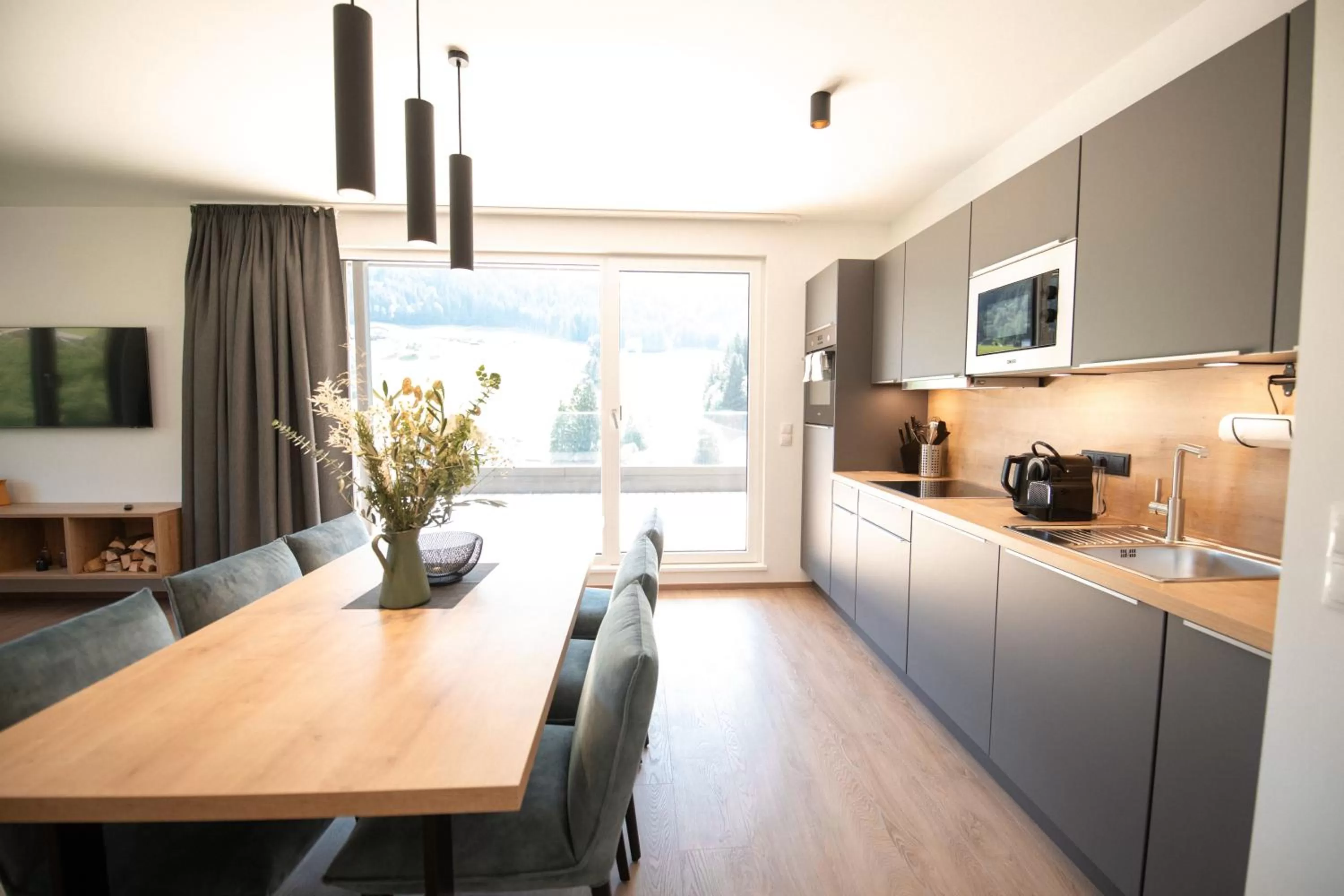 Balcony/Terrace in Das Lenz by Inncomer