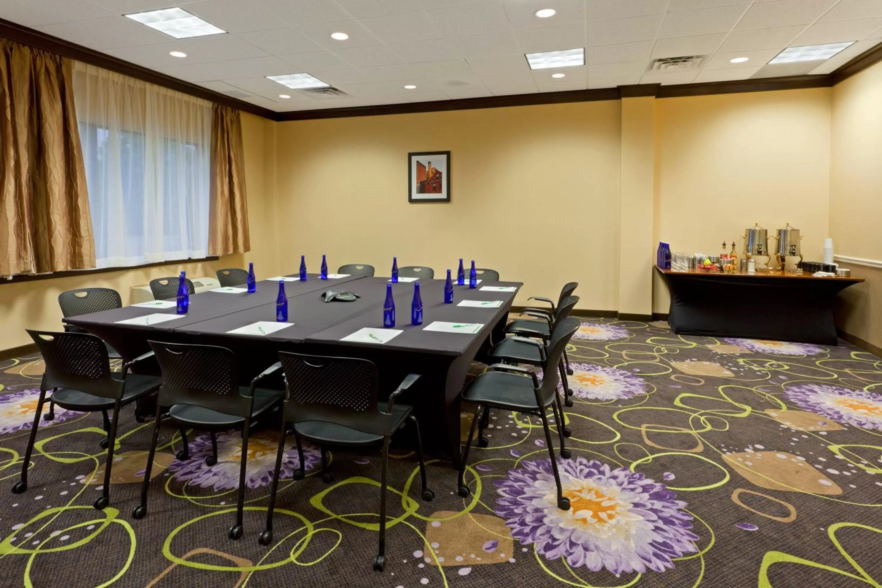 Meeting/conference room in Holiday Inn Clark - Newark by IHG