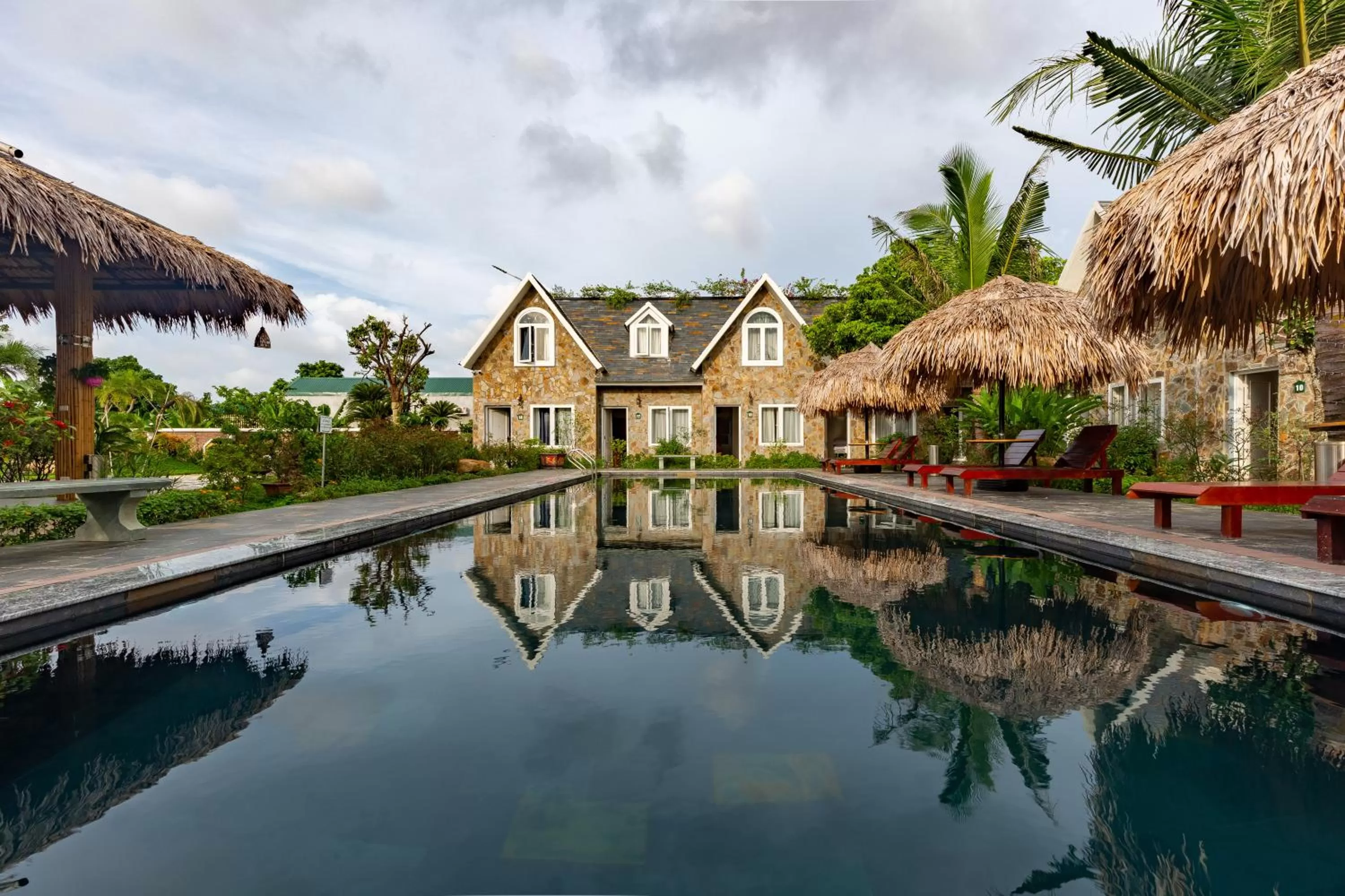 Property building in SoNa Resort